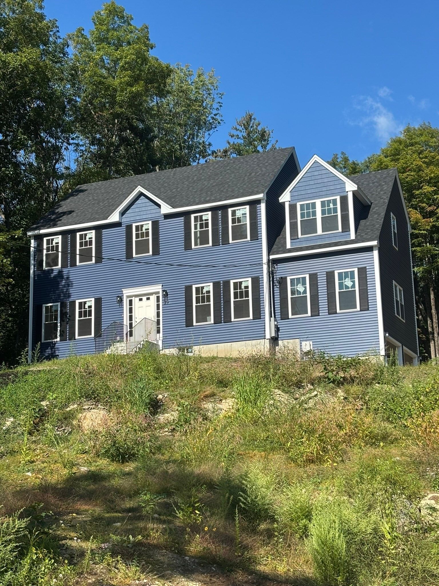 39 Hosmer St West Boylston — Photo 2 of 25