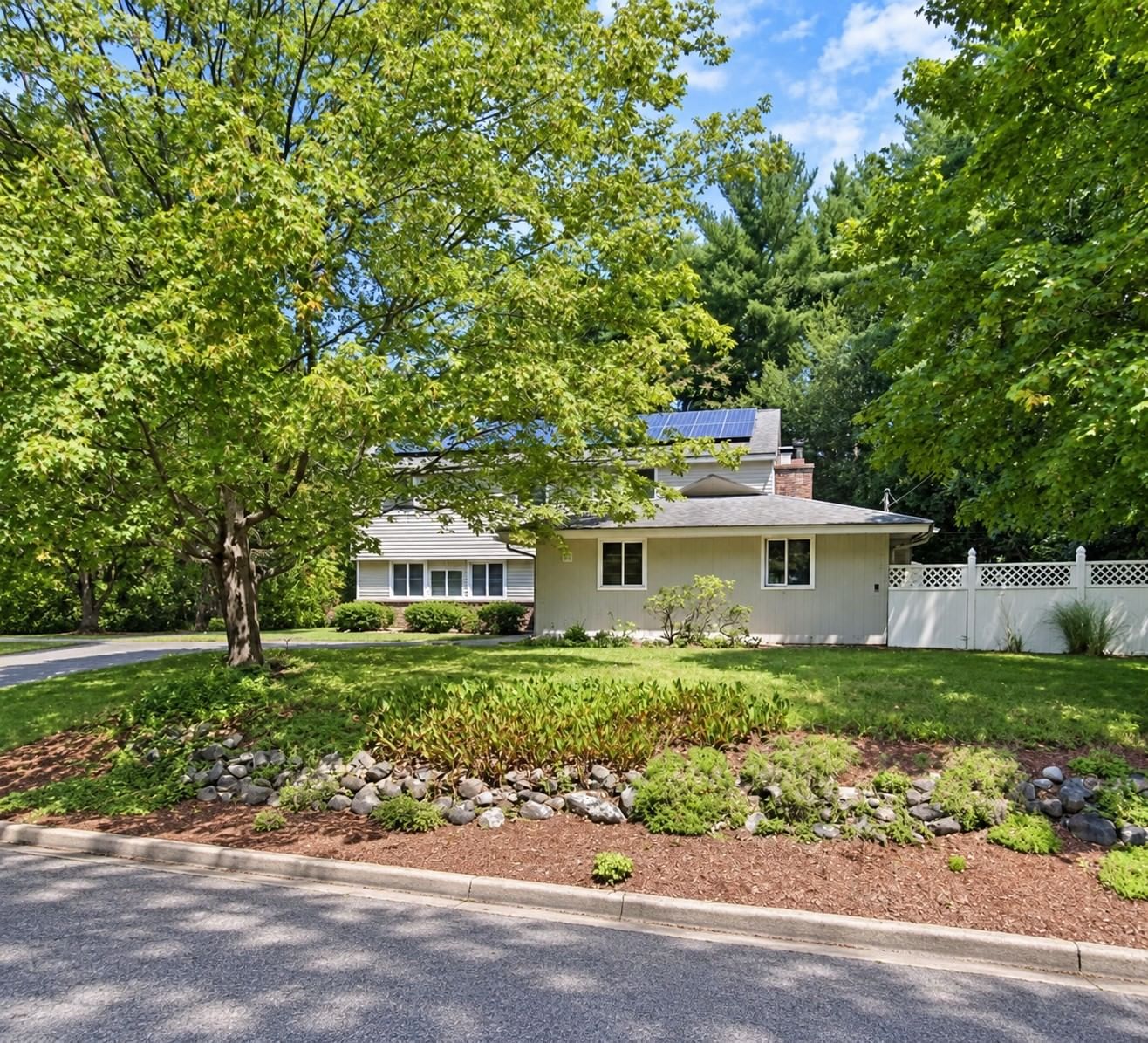 Property at 27 Ansie Road, Chelmsford, MA 01824