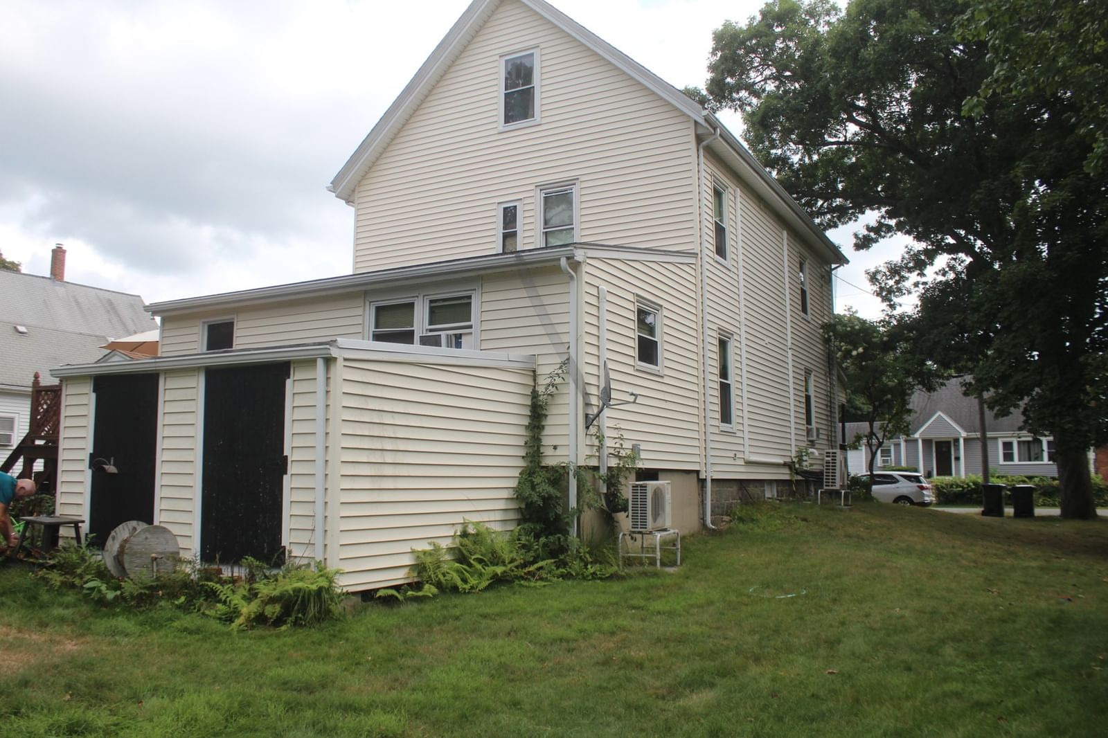 171 Warren Ave Whitman — Photo 3 of 7