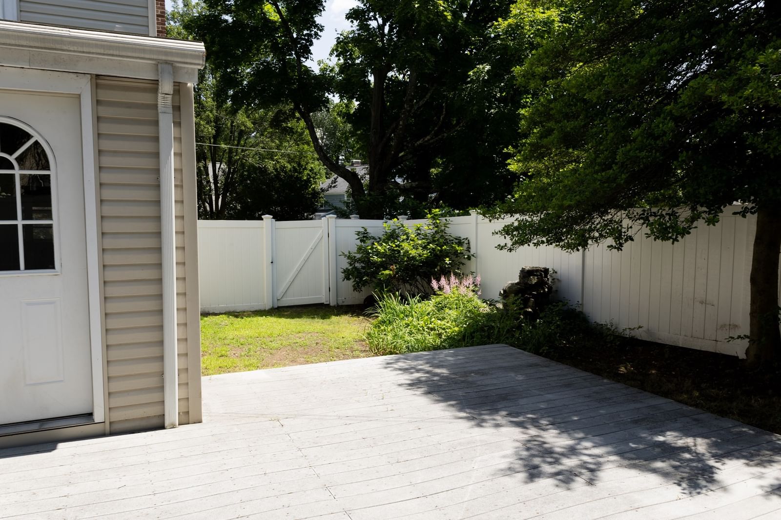 19 Eastland Rd Boston — Photo 16 of 35