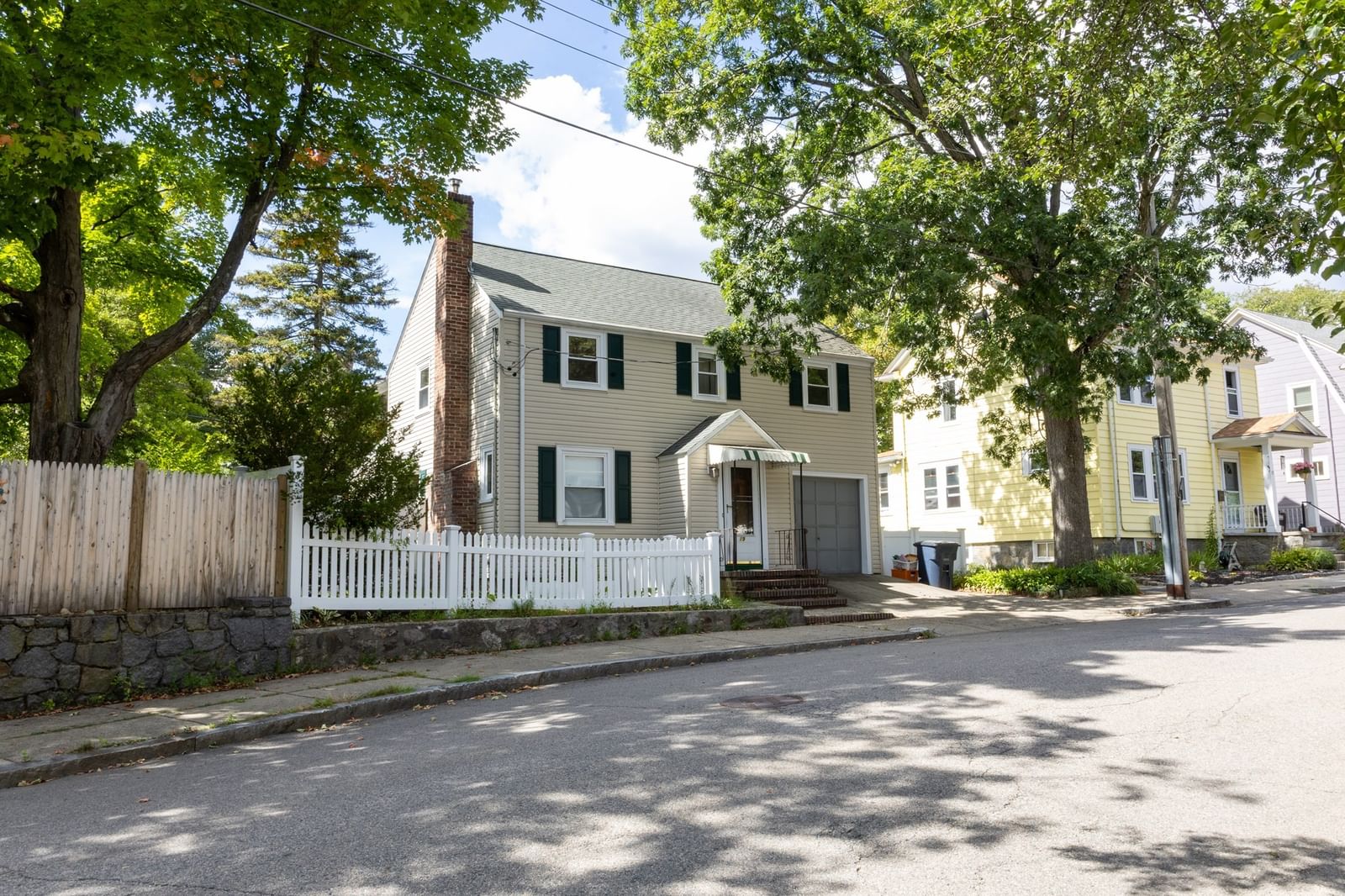 19 Eastland Rd Boston — Photo 3 of 35