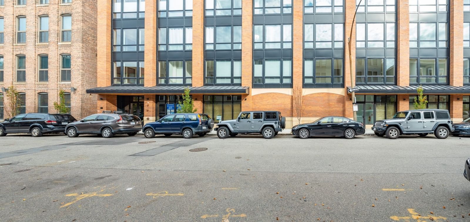 340 W 2nd St #P21 Boston — Photo 14 of 23