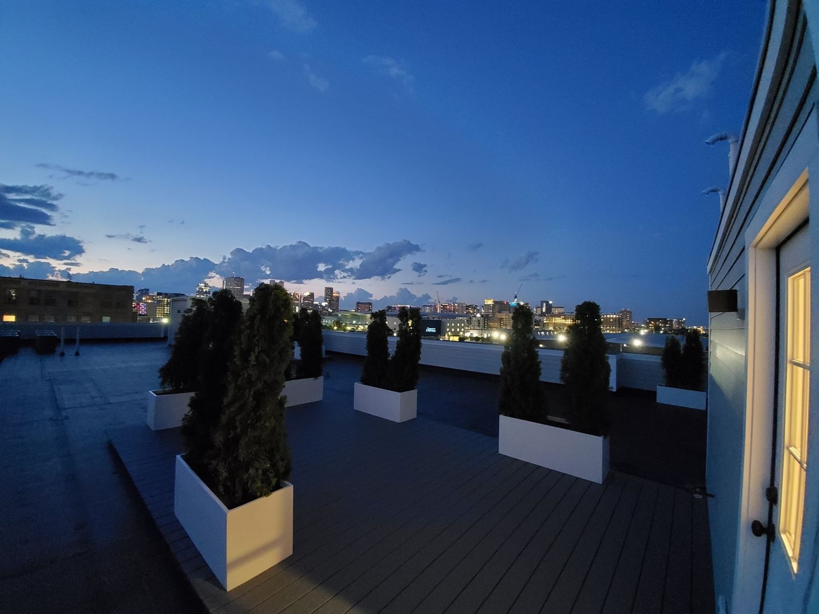 340 W 2nd St #P21 Boston — Photo 20 of 23