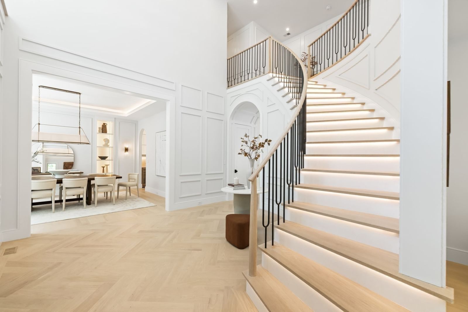 101 Alban Rd Newton — Photo 15 of 29