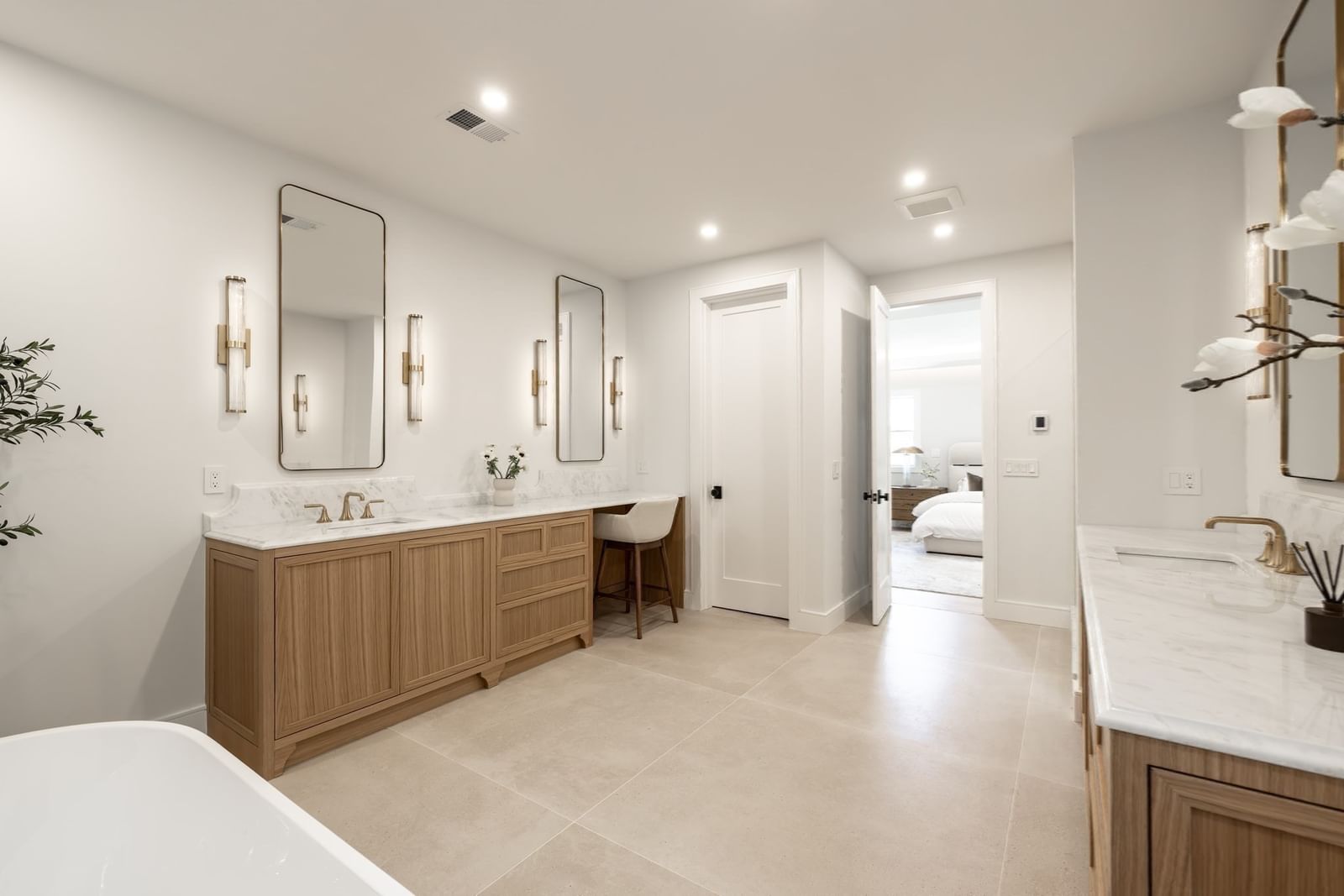 101 Alban Rd Newton — Photo 19 of 29
