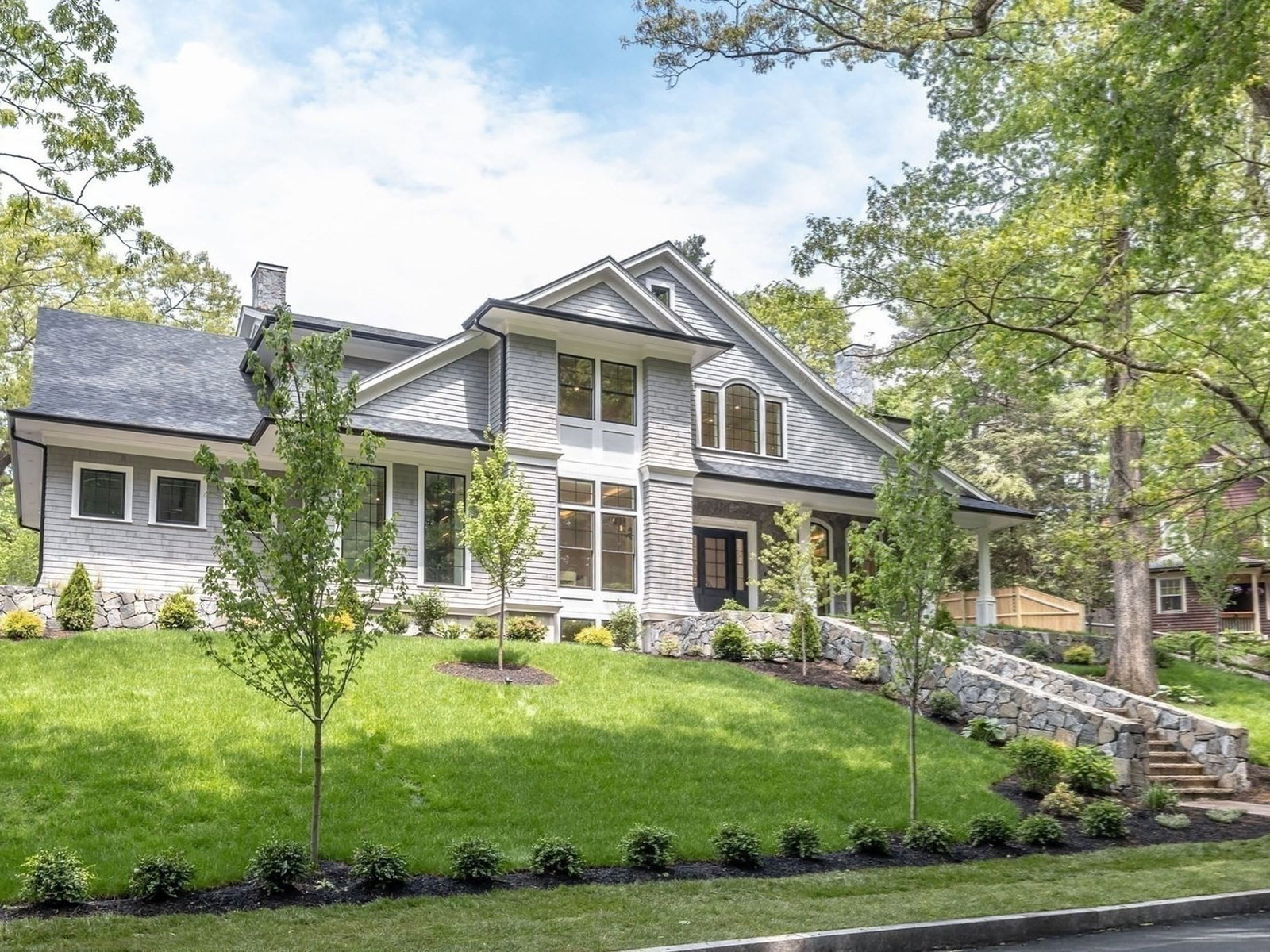 101 Alban Rd Newton — Photo 25 of 29
