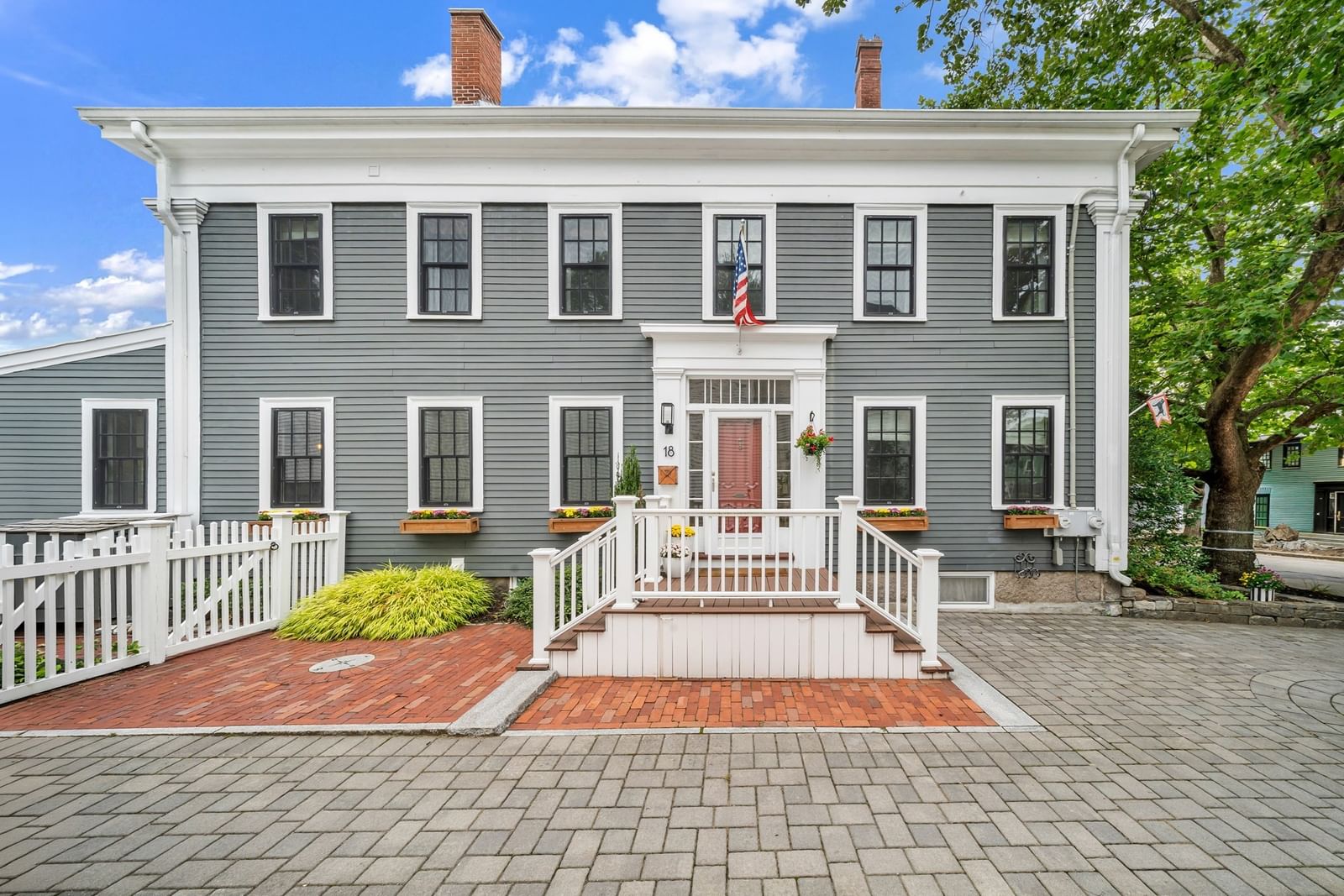 Property at 18 Broad St, Newburyport, MA 01950
