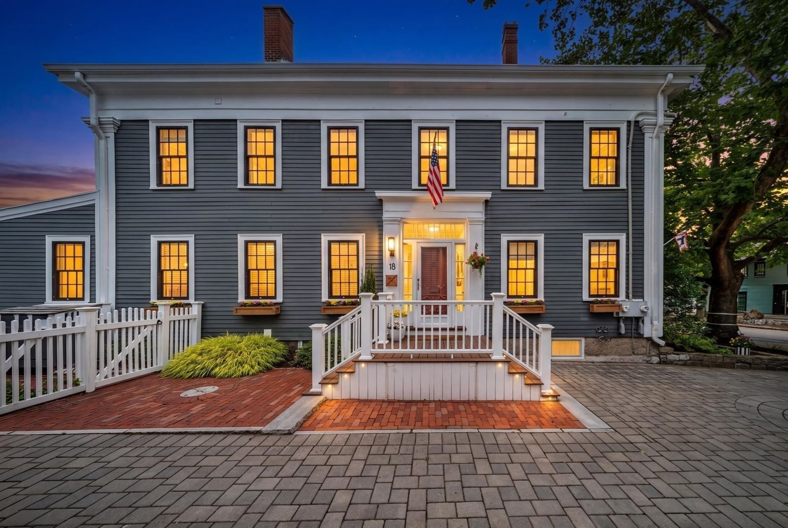 18 Broad St Newburyport — Photo 38 of 39