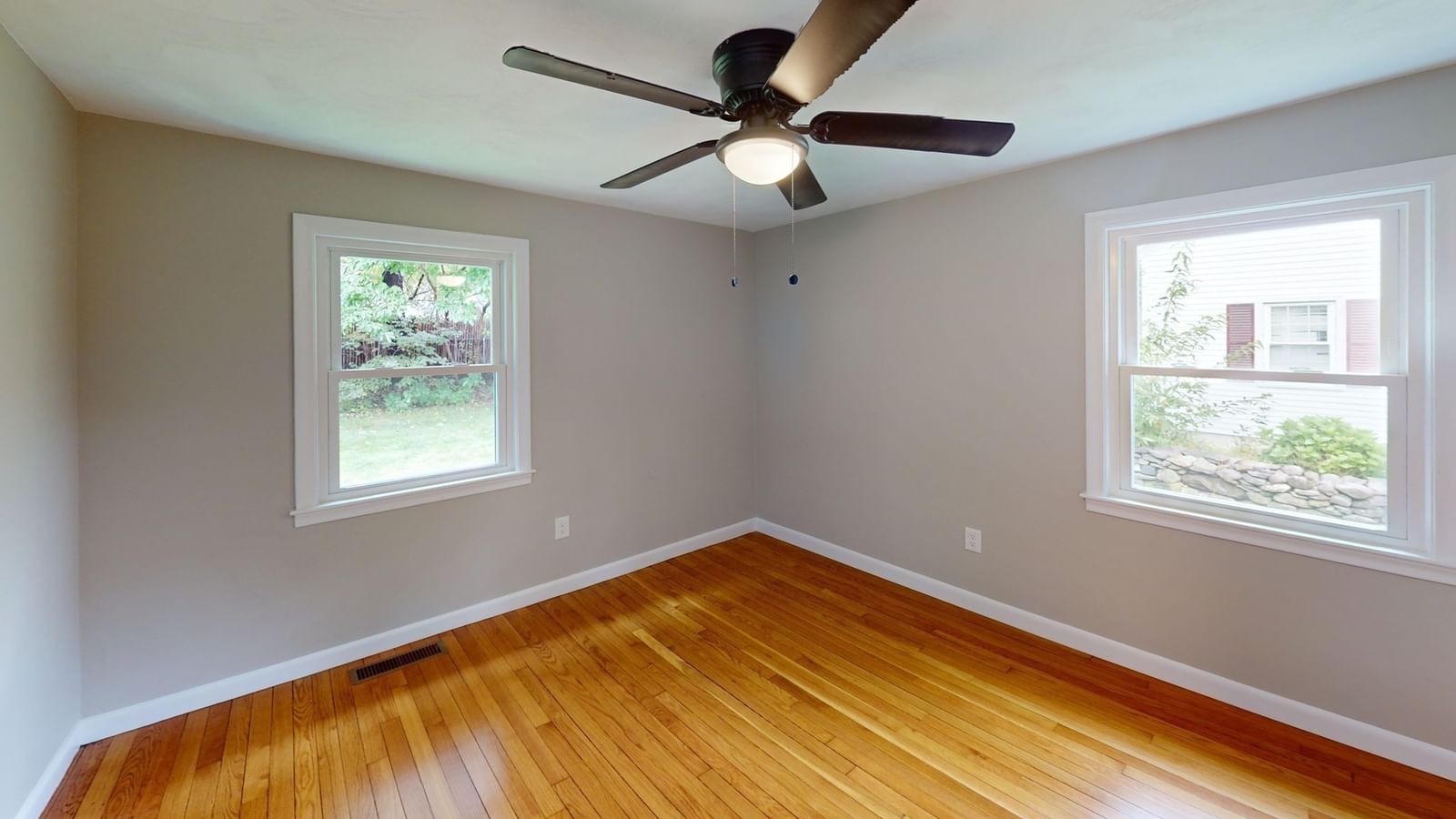 36 Stuart Ave Leominster — Photo 22 of 26