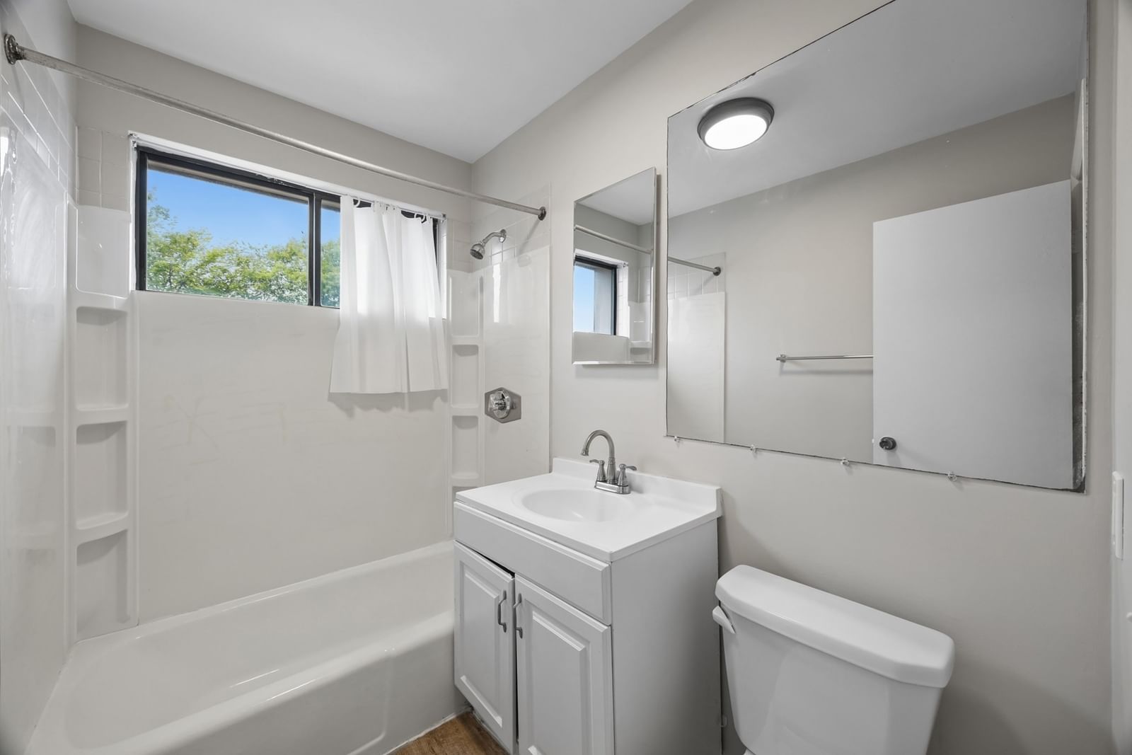 10 Shrewsbury Green Dr #I Shrewsbury — Photo 18 of 33
