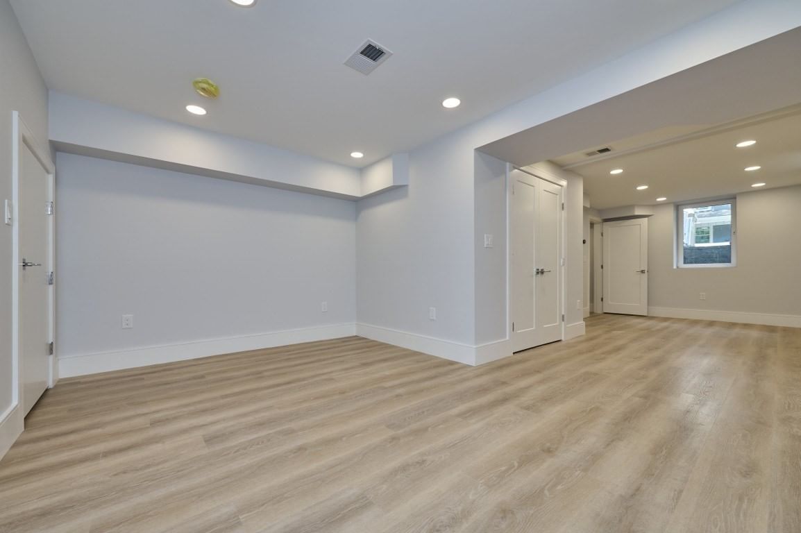 125 Fuller #125 Brookline — Photo 32 of 41