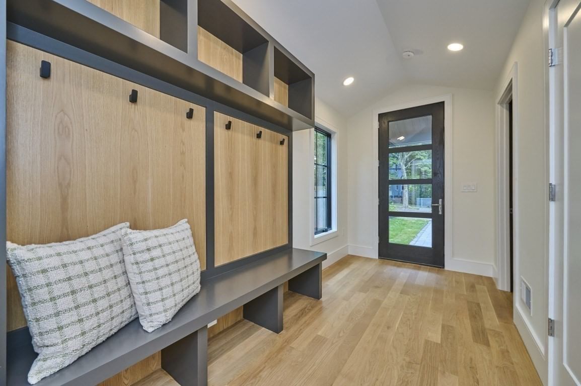 125 Fuller #125 Brookline — Photo 6 of 41