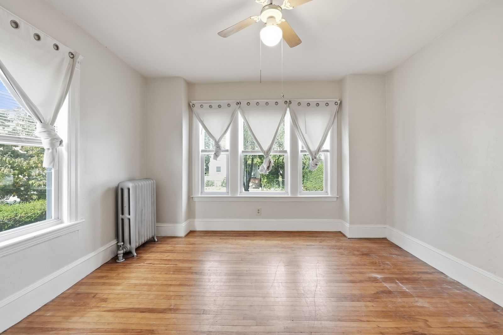 17 Fairbanks St Worcester — Photo 17 of 42