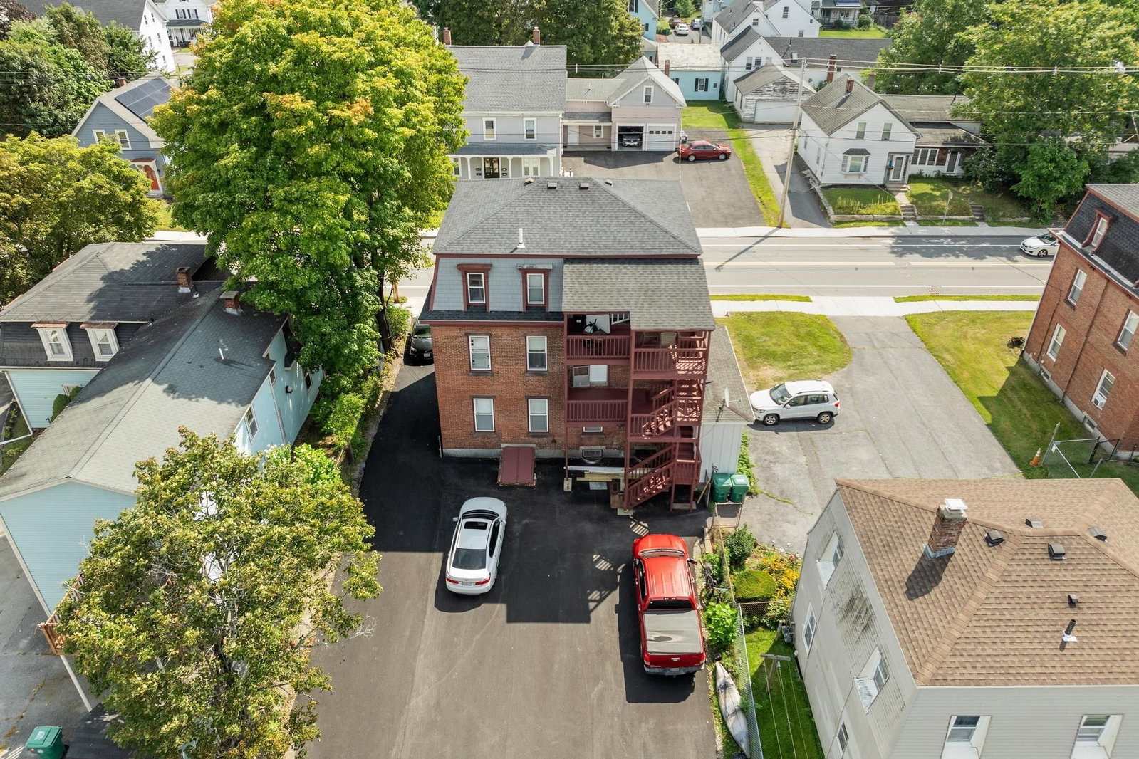 448 High Street Clinton — Photo 34 of 38