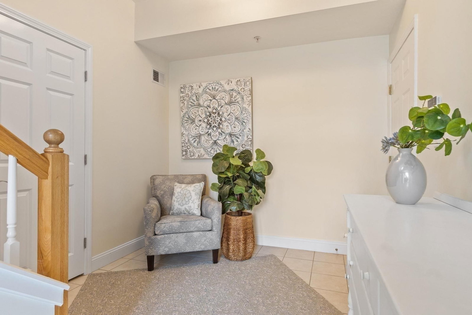 605 Devenwood Way #605 Clinton — Photo 4 of 42