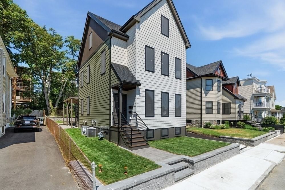 32 Mckone Street Boston — Photo 11 of 39