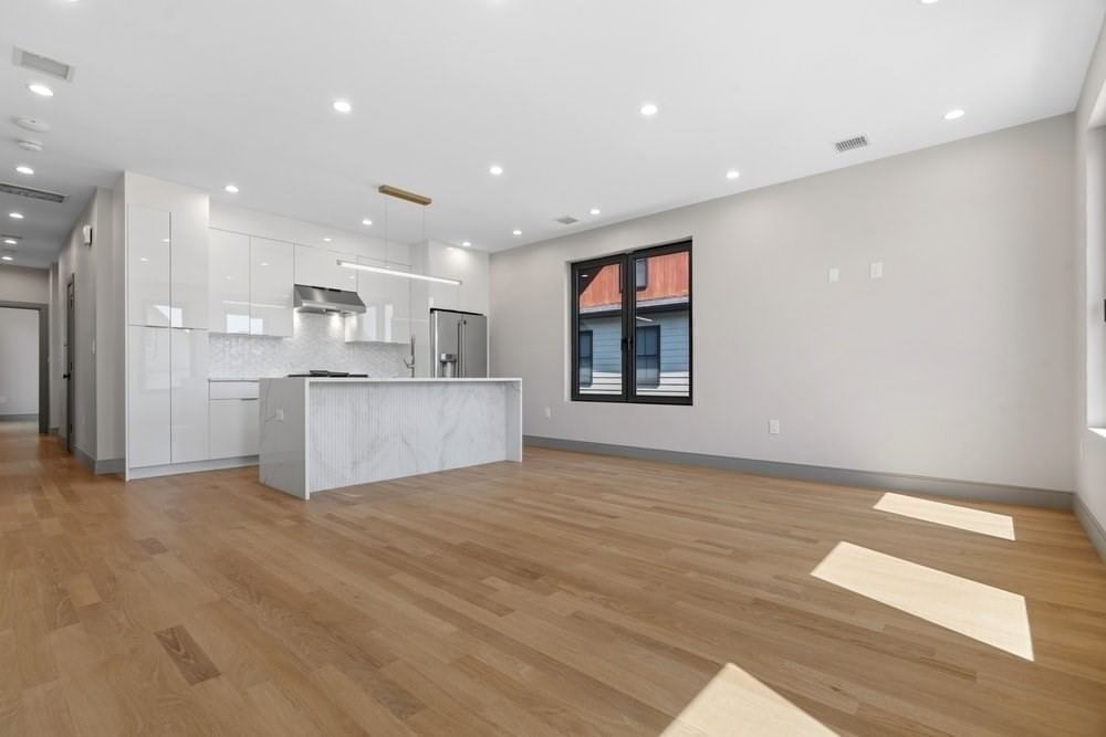 32 Mckone Street Boston — Photo 22 of 39