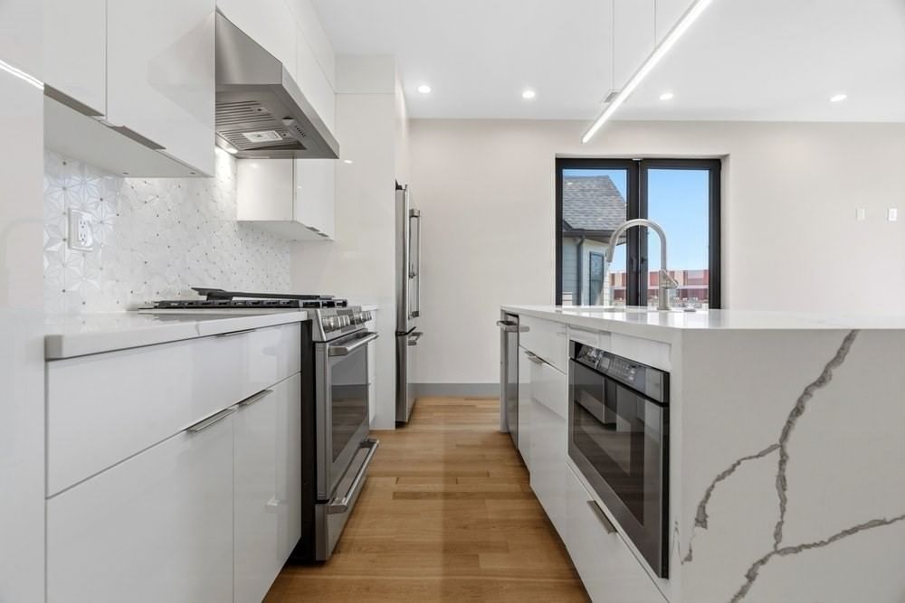 32 Mckone Street Boston — Photo 25 of 39