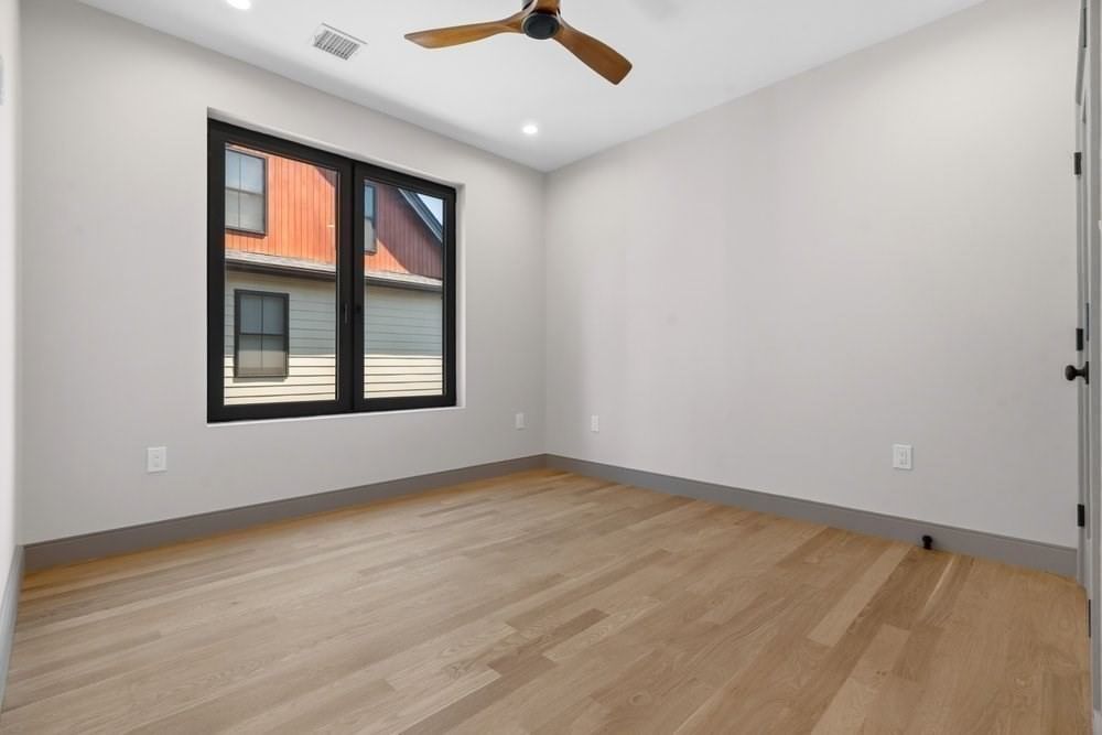 32 Mckone Street Boston — Photo 31 of 39