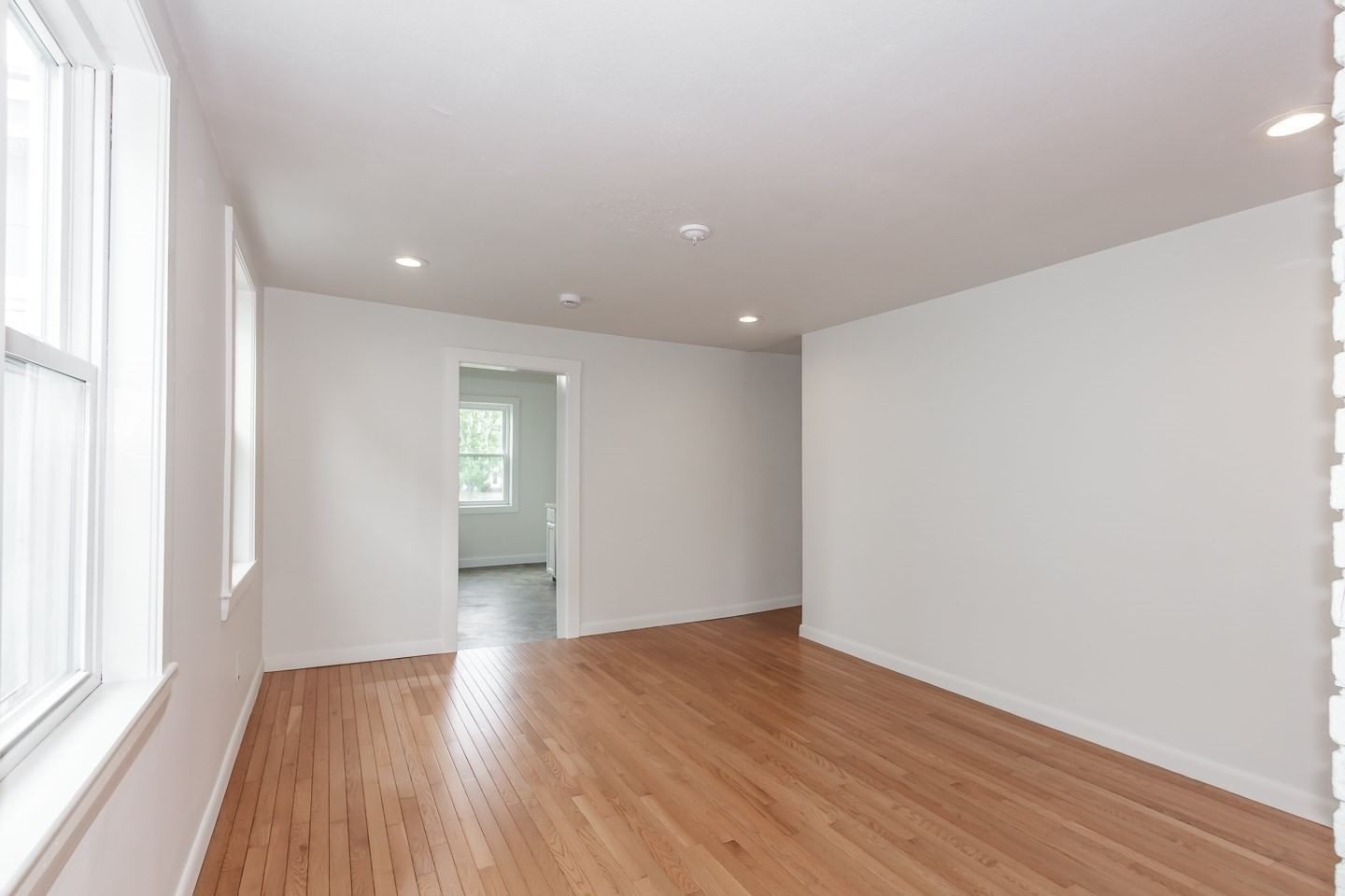 10 Elm Ct Andover — Photo 13 of 34