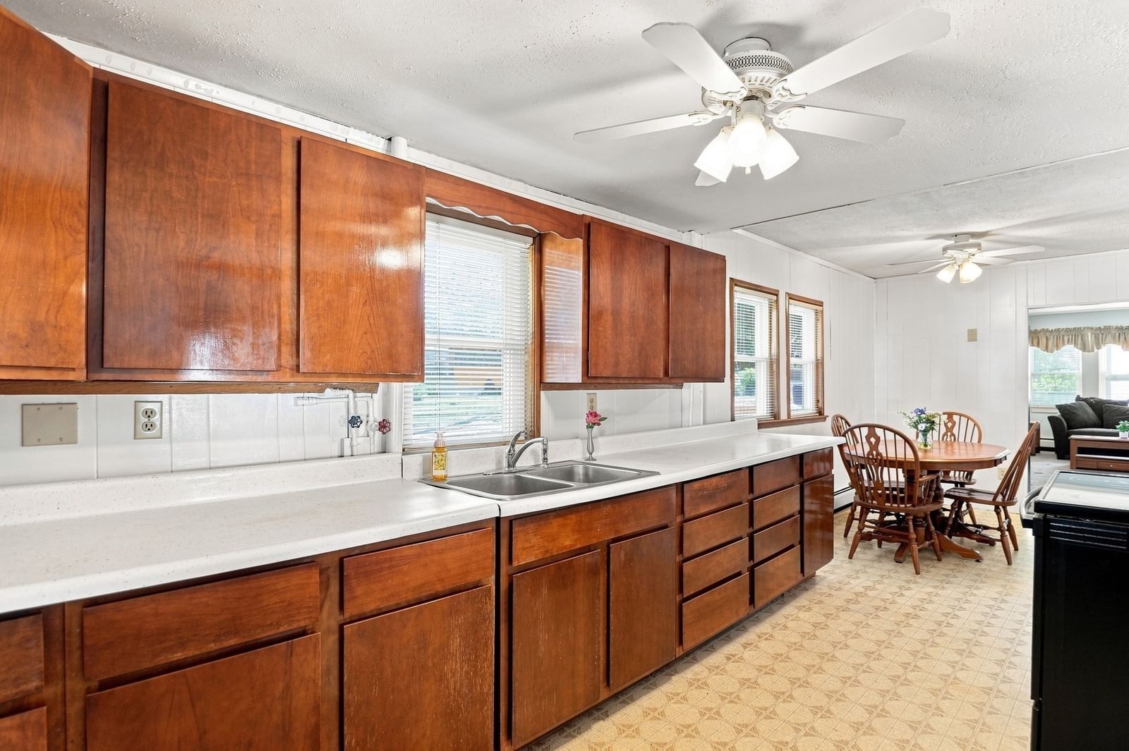 152 Main Street Wilmington — Photo 12 of 29