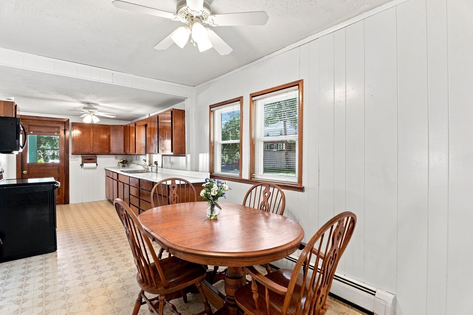 152 Main Street Wilmington — Photo 9 of 29