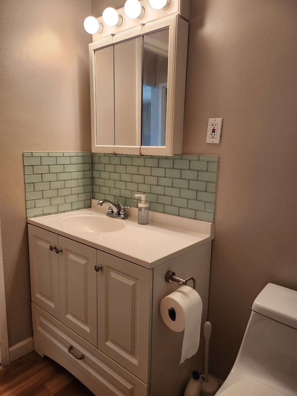 123 Elm St #D11 Quincy — Photo 11 of 22