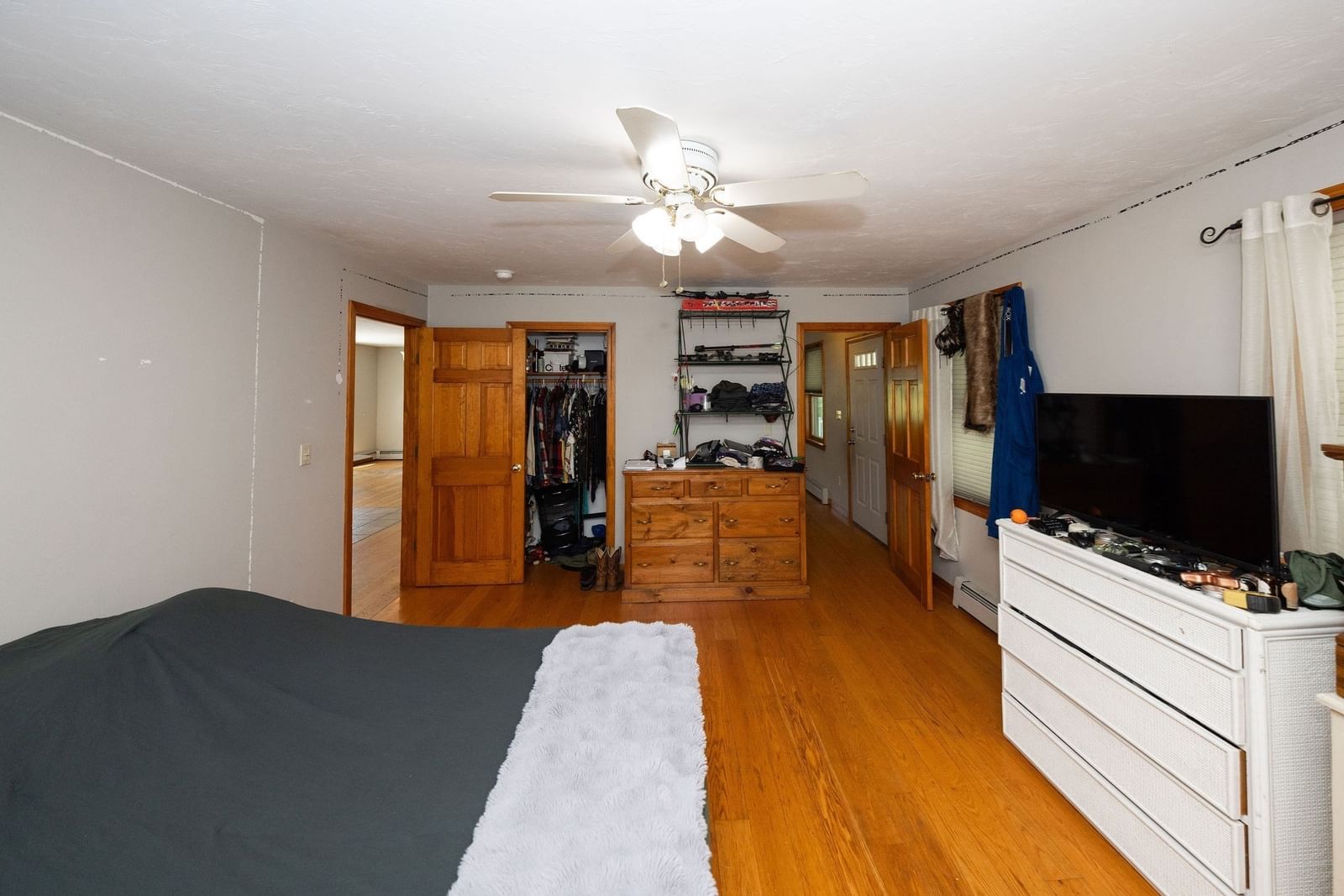 152 Pierce Rd West Brookfield — Photo 11 of 40