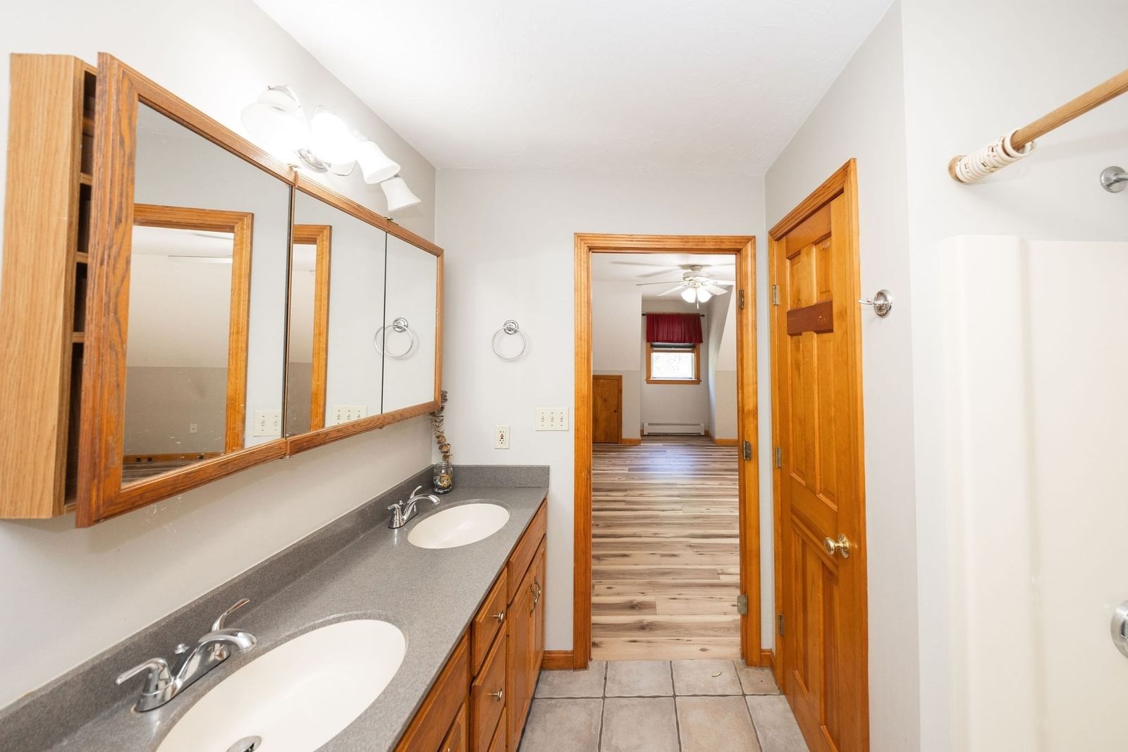 152 Pierce Rd West Brookfield — Photo 15 of 40