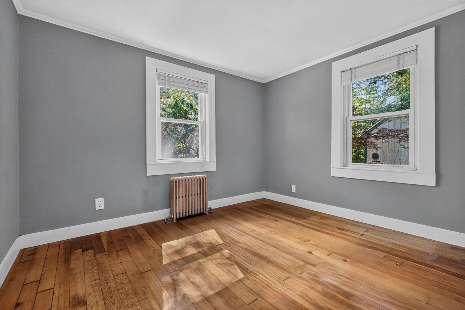 10 Hayward St Randolph — Photo 15 of 35