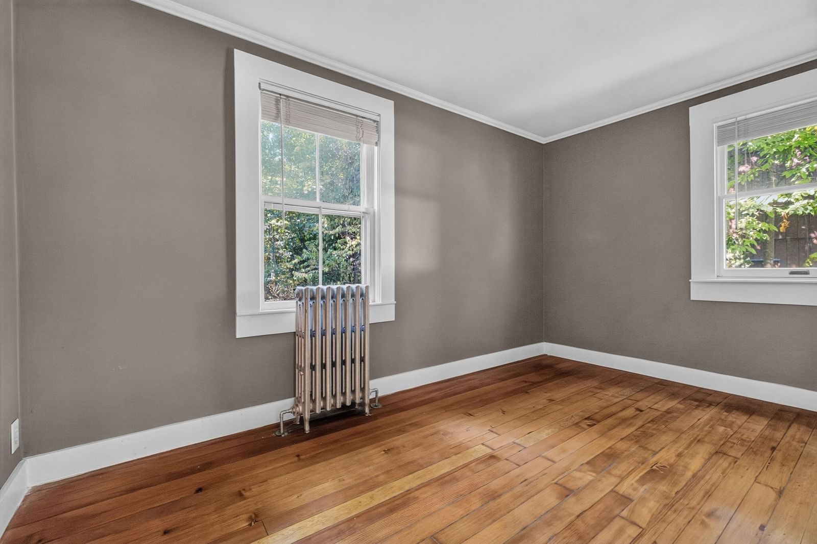10 Hayward St Randolph — Photo 19 of 35
