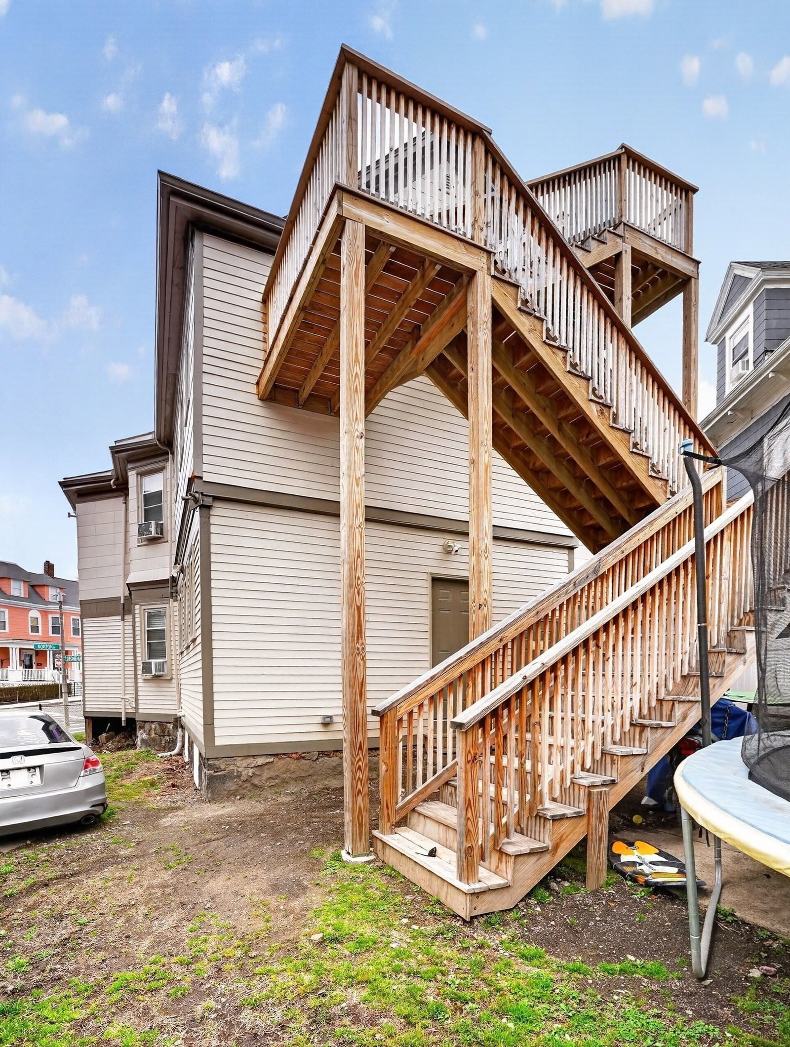 37 Stonehurst Boston — Photo 5 of 25