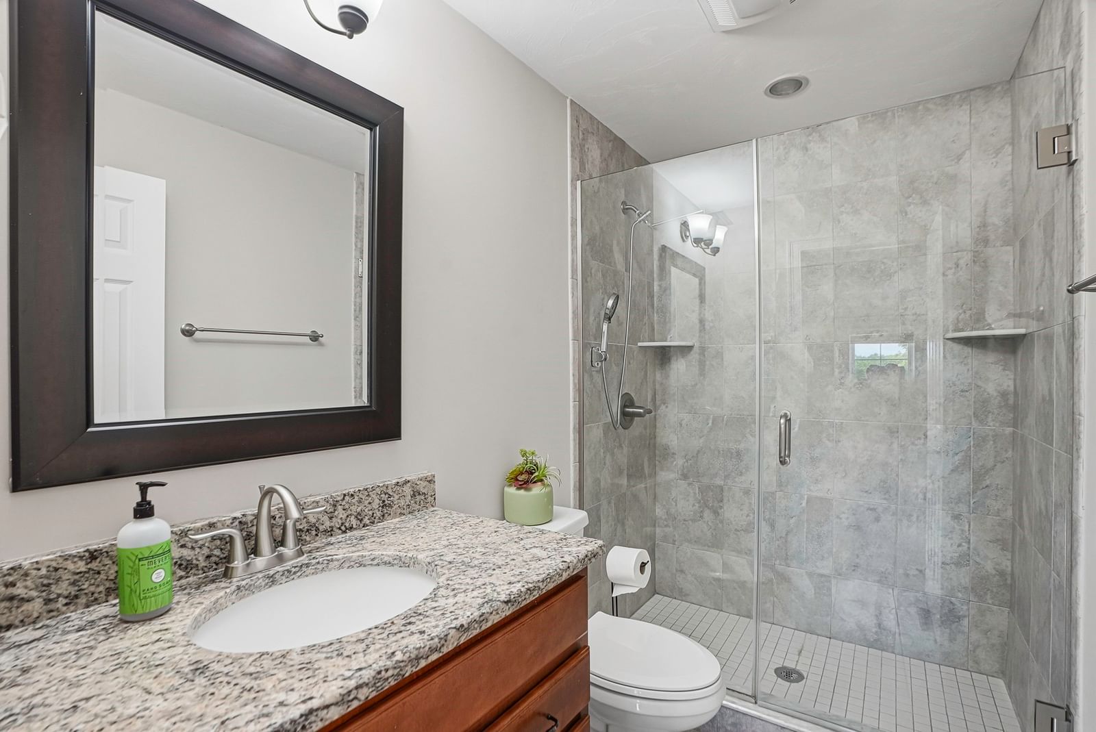 3 Woodbridge Court #3 Grafton — Photo 10 of 42