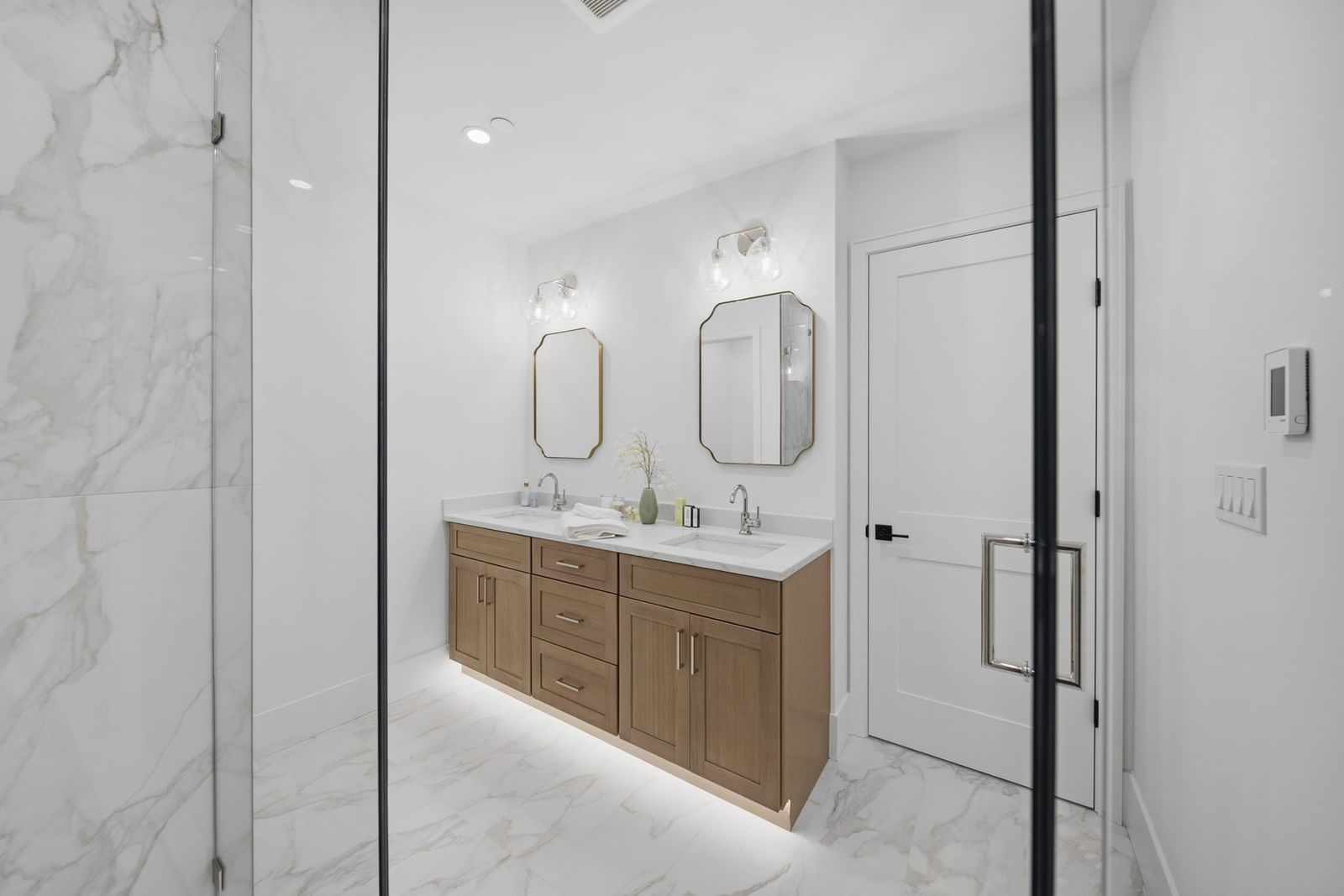 421 East 6th Street #4 Boston — Photo 31 of 42