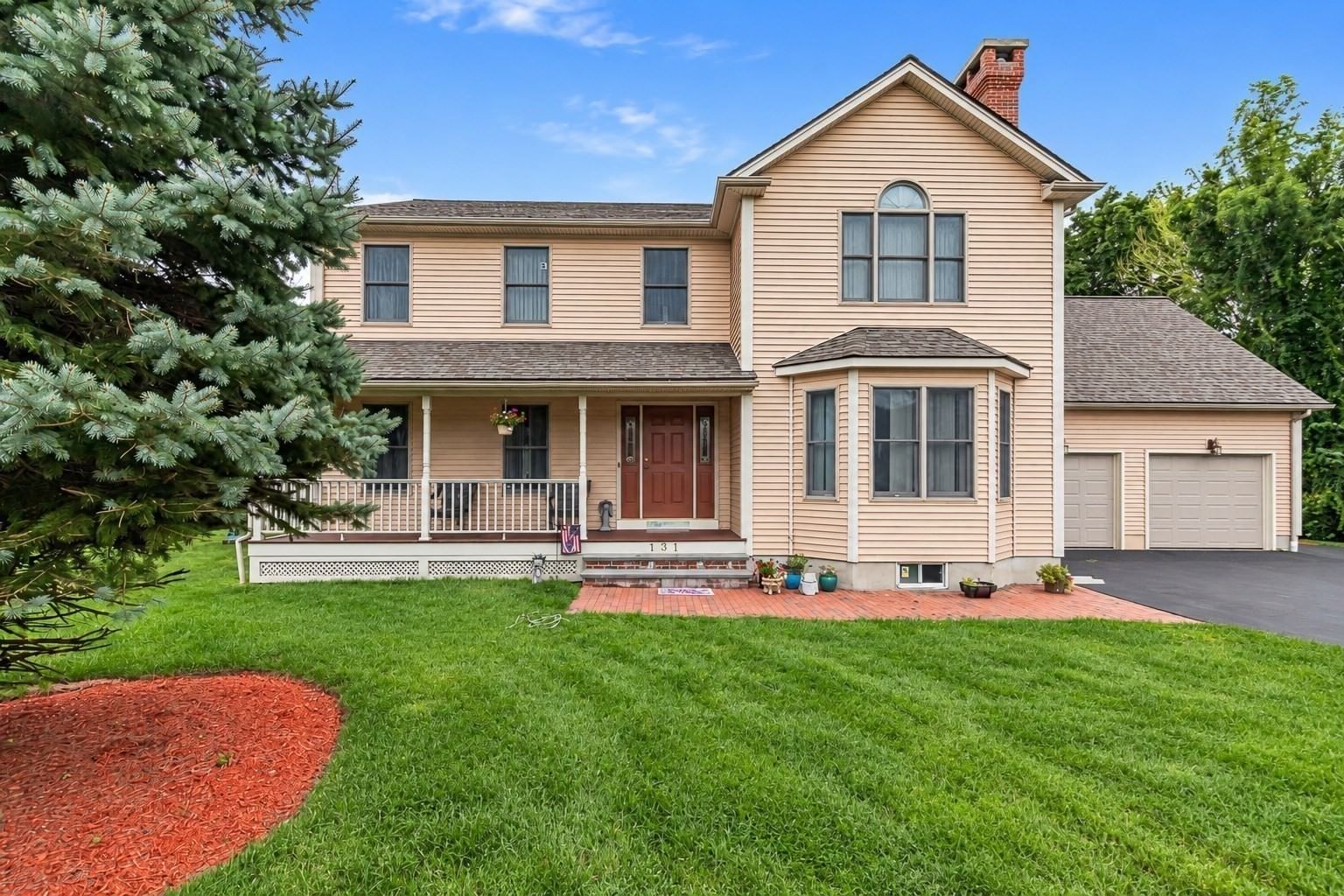 131 Elm Street Seekonk — Photo 1 of 34