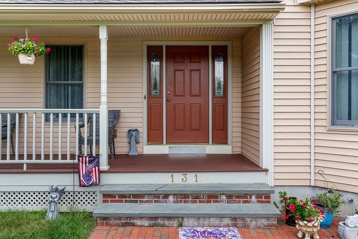 131 Elm Street Seekonk — Photo 3 of 34