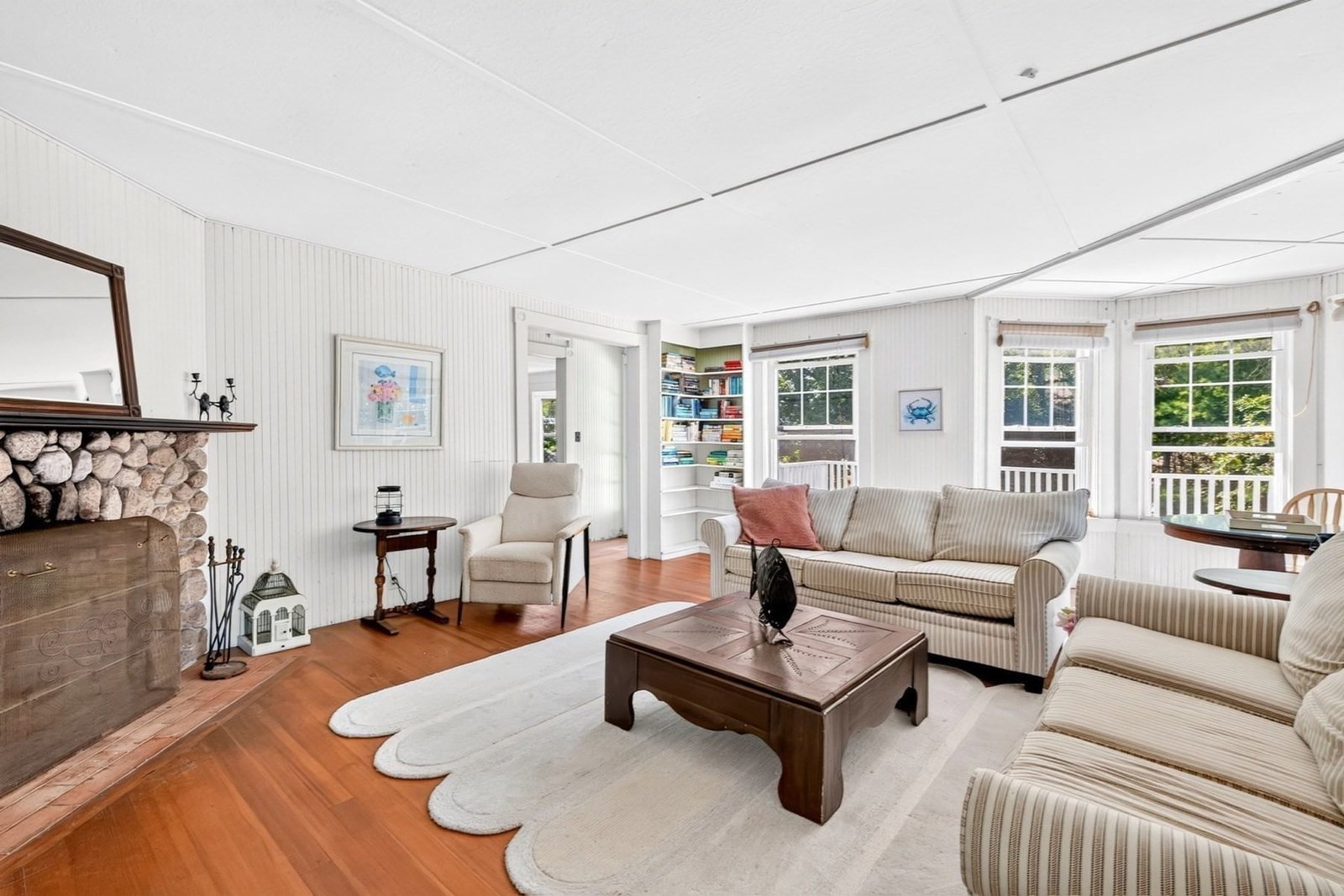 34 Pequossett Ave Falmouth — Photo 14 of 42