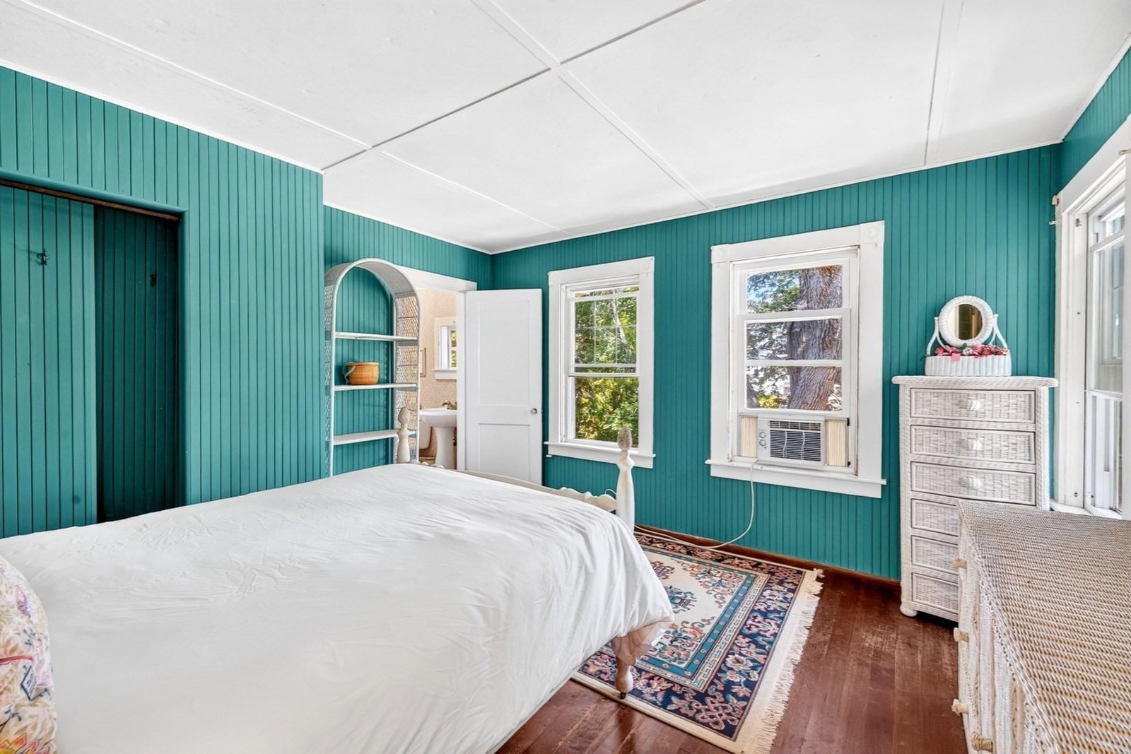 34 Pequossett Ave Falmouth — Photo 18 of 42