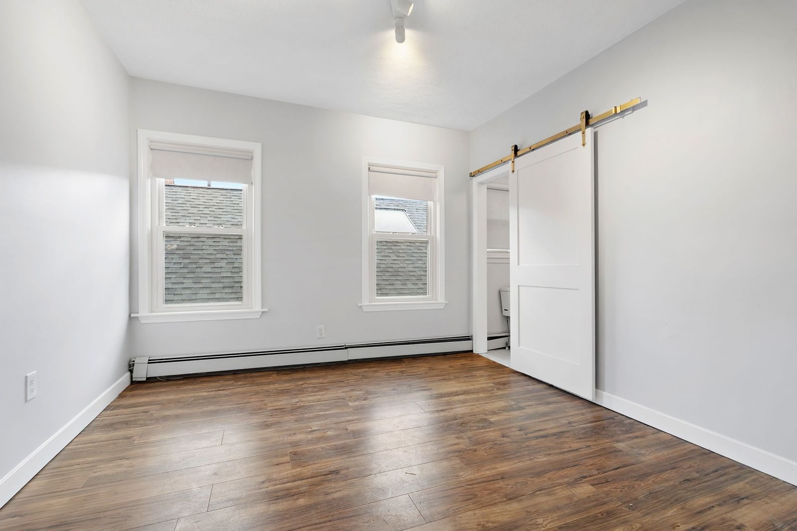 104 Thorndike St #3 Cambridge — Photo 14 of 27