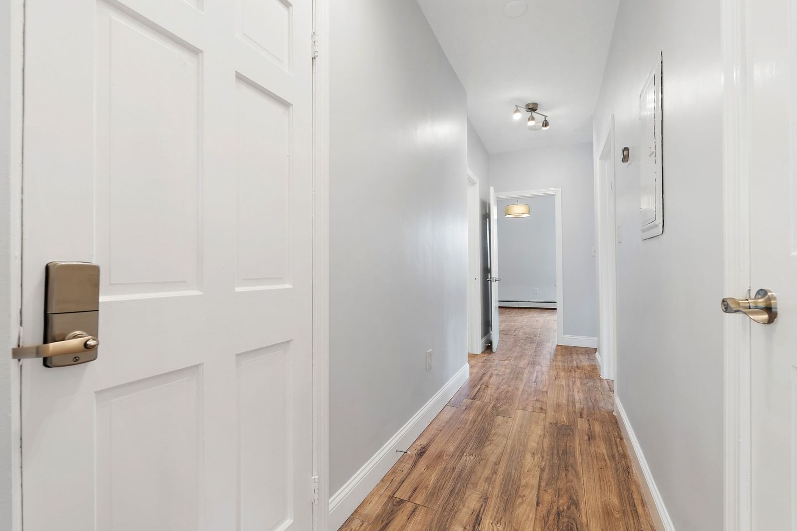 104 Thorndike St #3 Cambridge — Photo 16 of 27