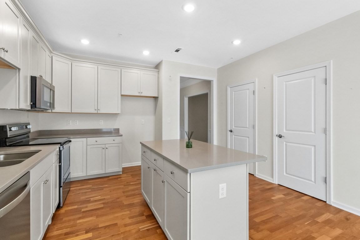 70 Trotter Rd #4304 Weymouth — Photo 18 of 36