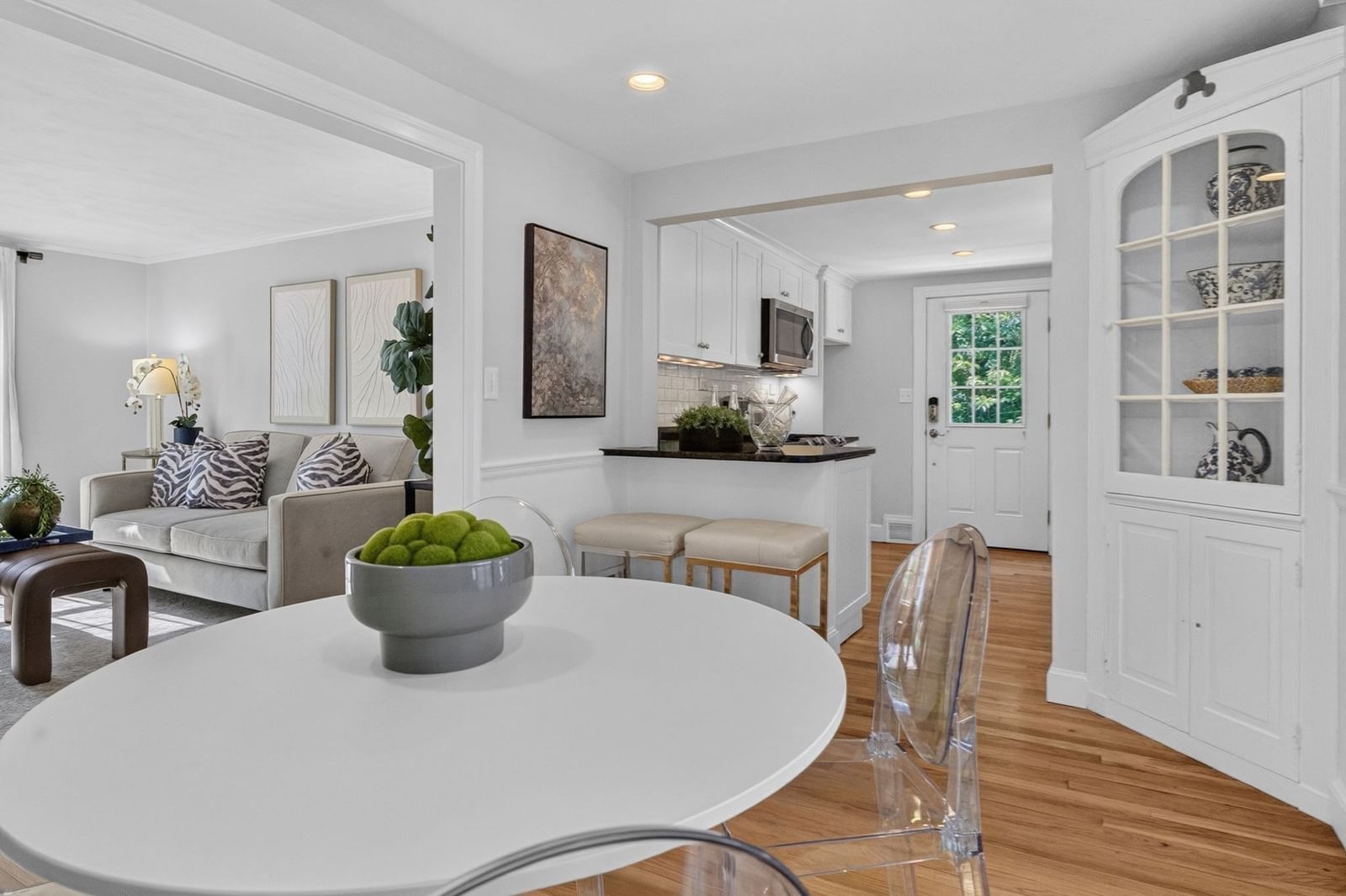 119 Sylvan Rd Needham — Photo 5 of 22