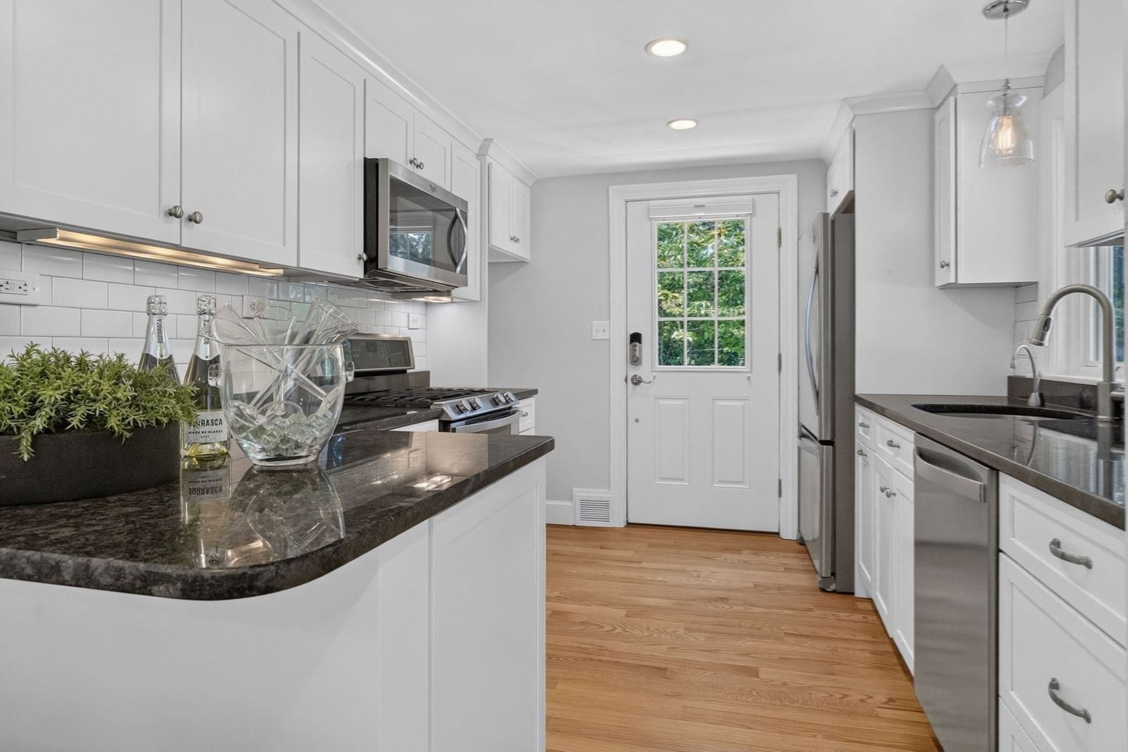 119 Sylvan Rd Needham — Photo 7 of 22