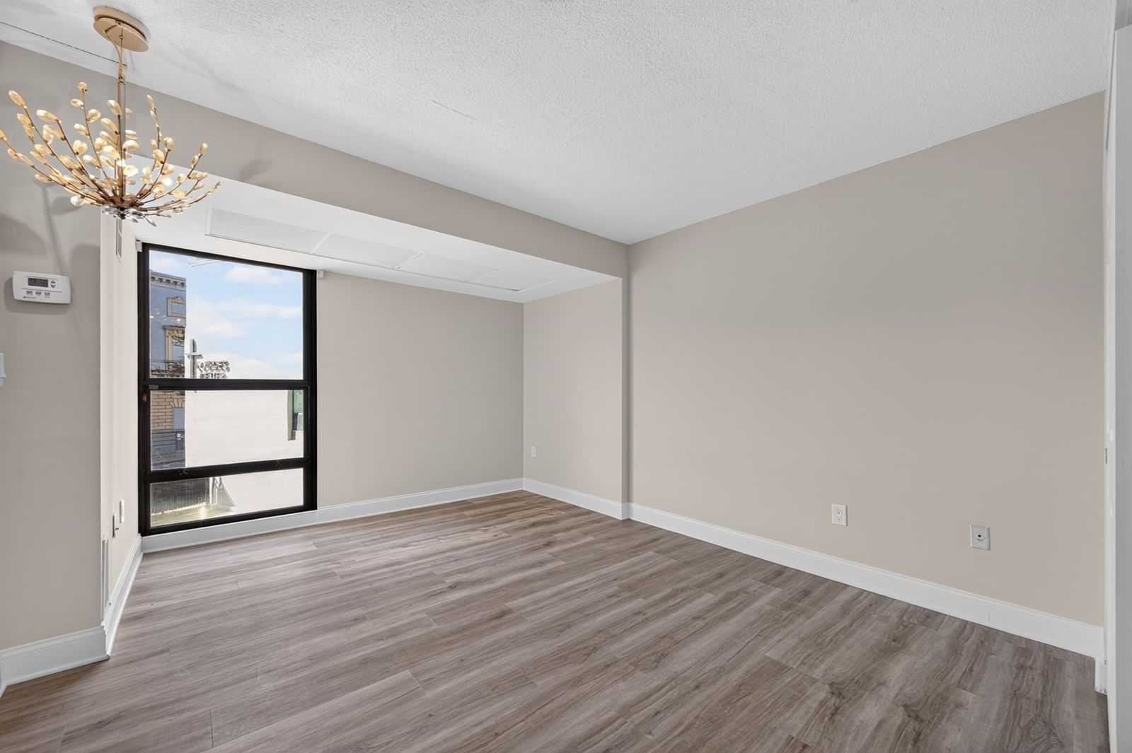 566 Commonwealth Ave #308 Boston — Photo 12 of 25