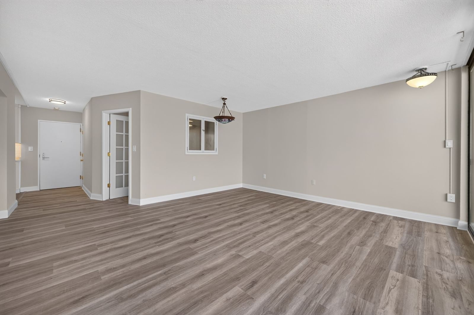 566 Commonwealth Ave #308 Boston — Photo 5 of 25