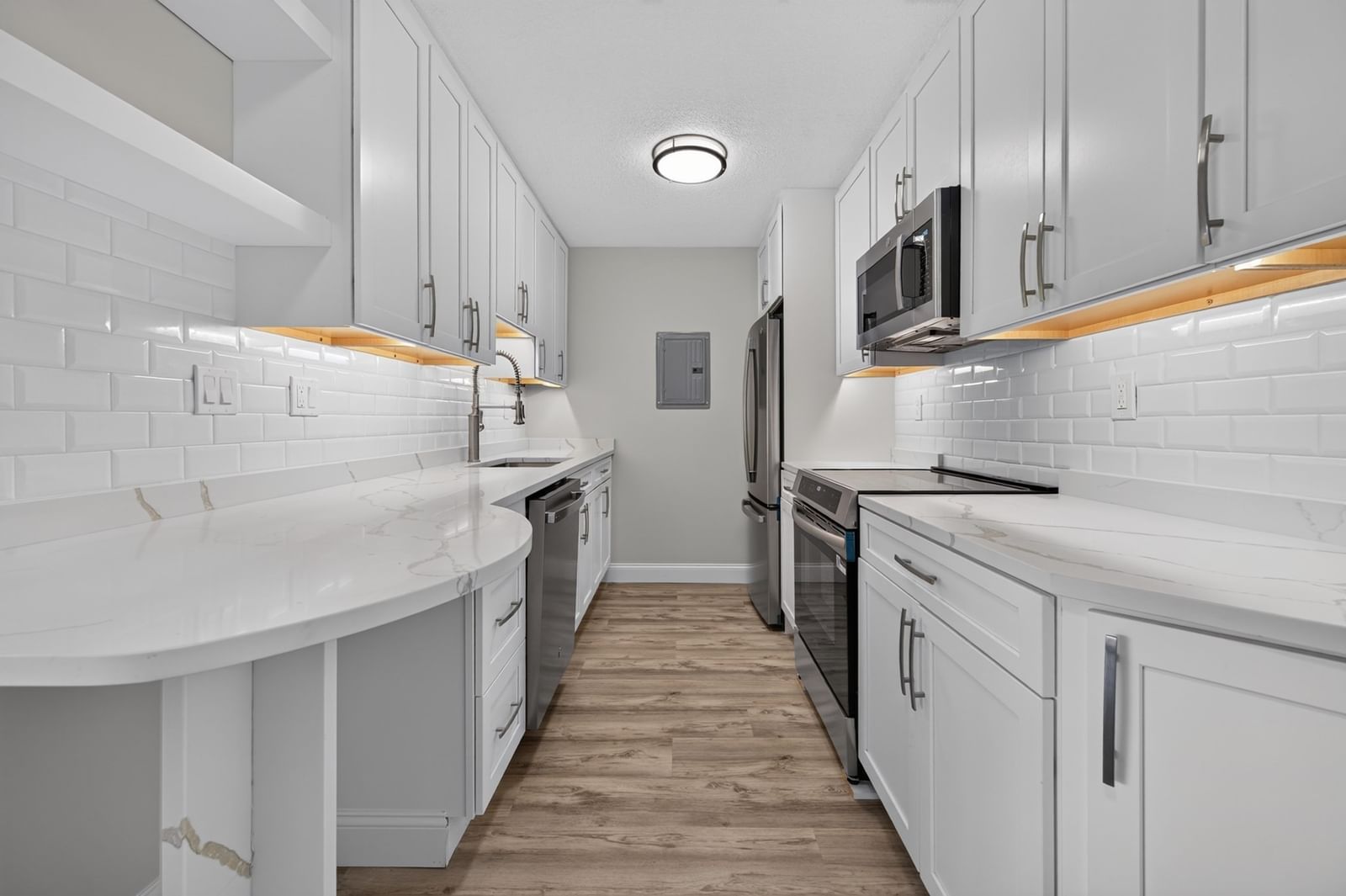 566 Commonwealth Ave #308 Boston — Photo 6 of 25