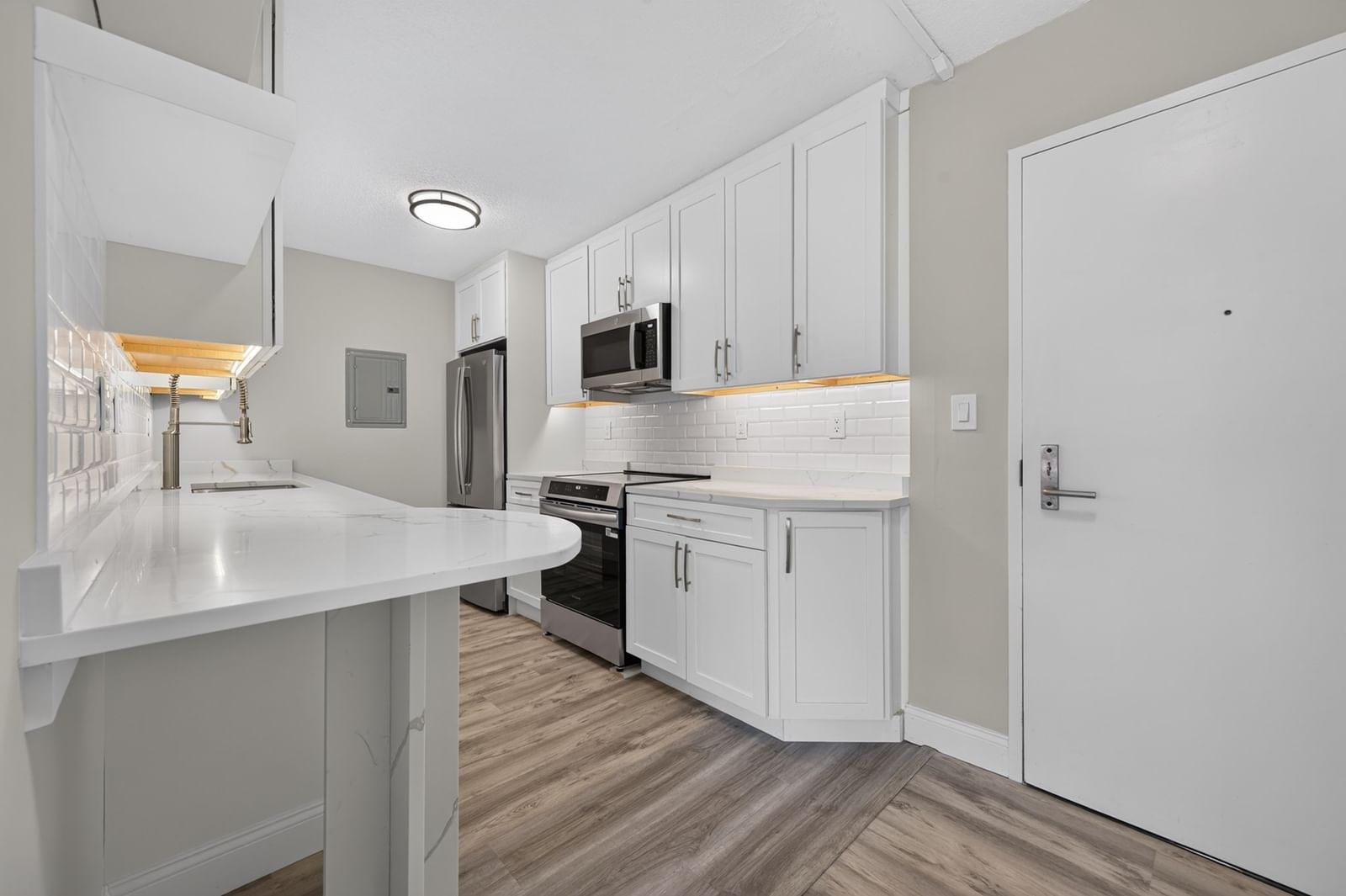566 Commonwealth Ave #308 Boston — Photo 7 of 25