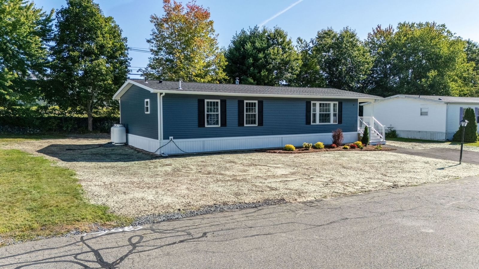 14 Amber Way Raynham — Photo 31 of 34
