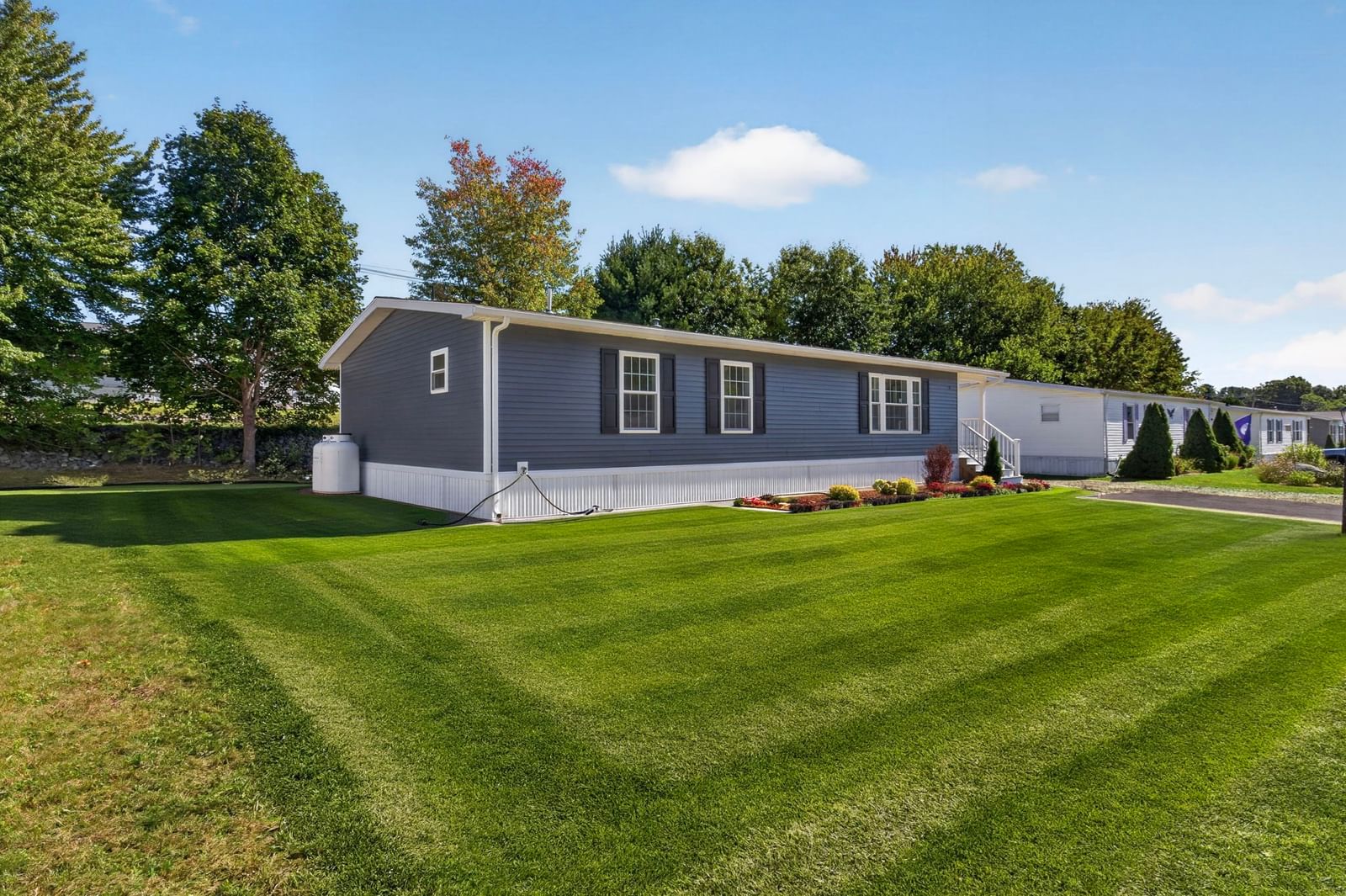 14 Amber Way Raynham — Photo 8 of 34