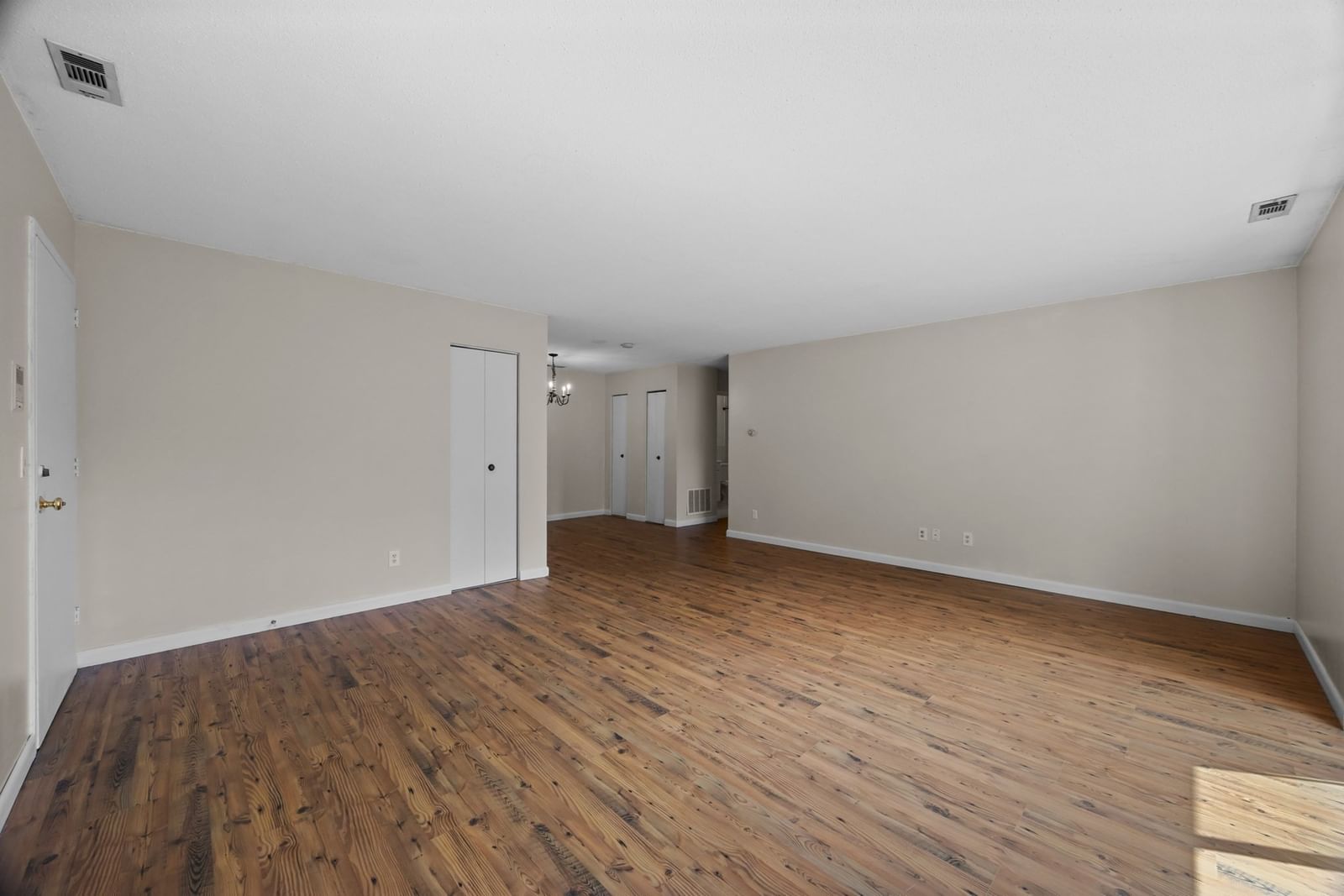 9 Thayer Pond Dr #8 Oxford — Photo 13 of 34